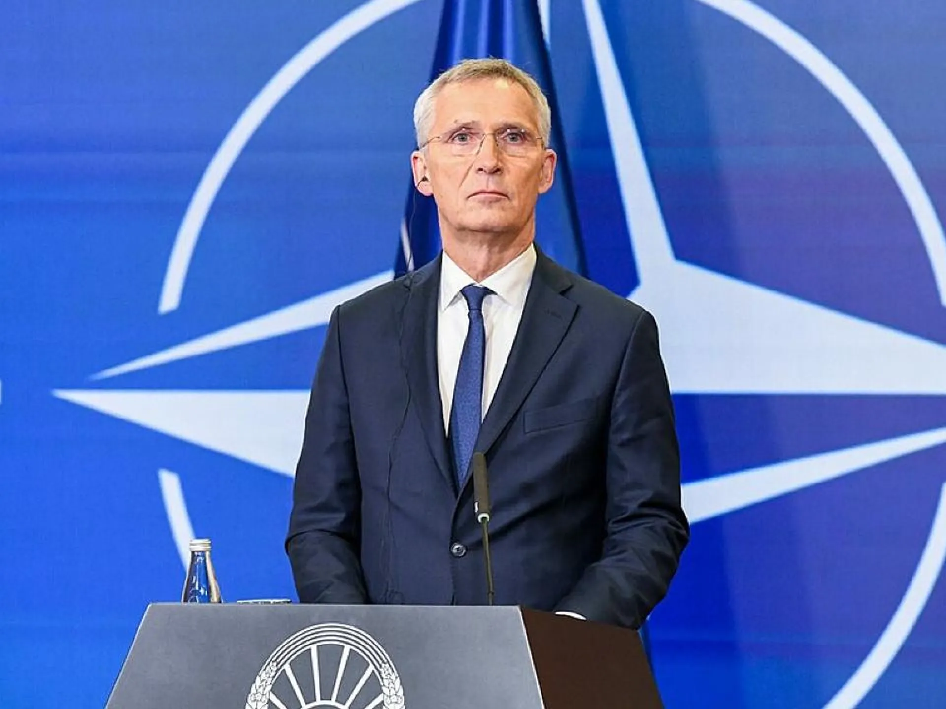 Столтенберг созовет Совет НАТО — Украина по просьбе Зеленского