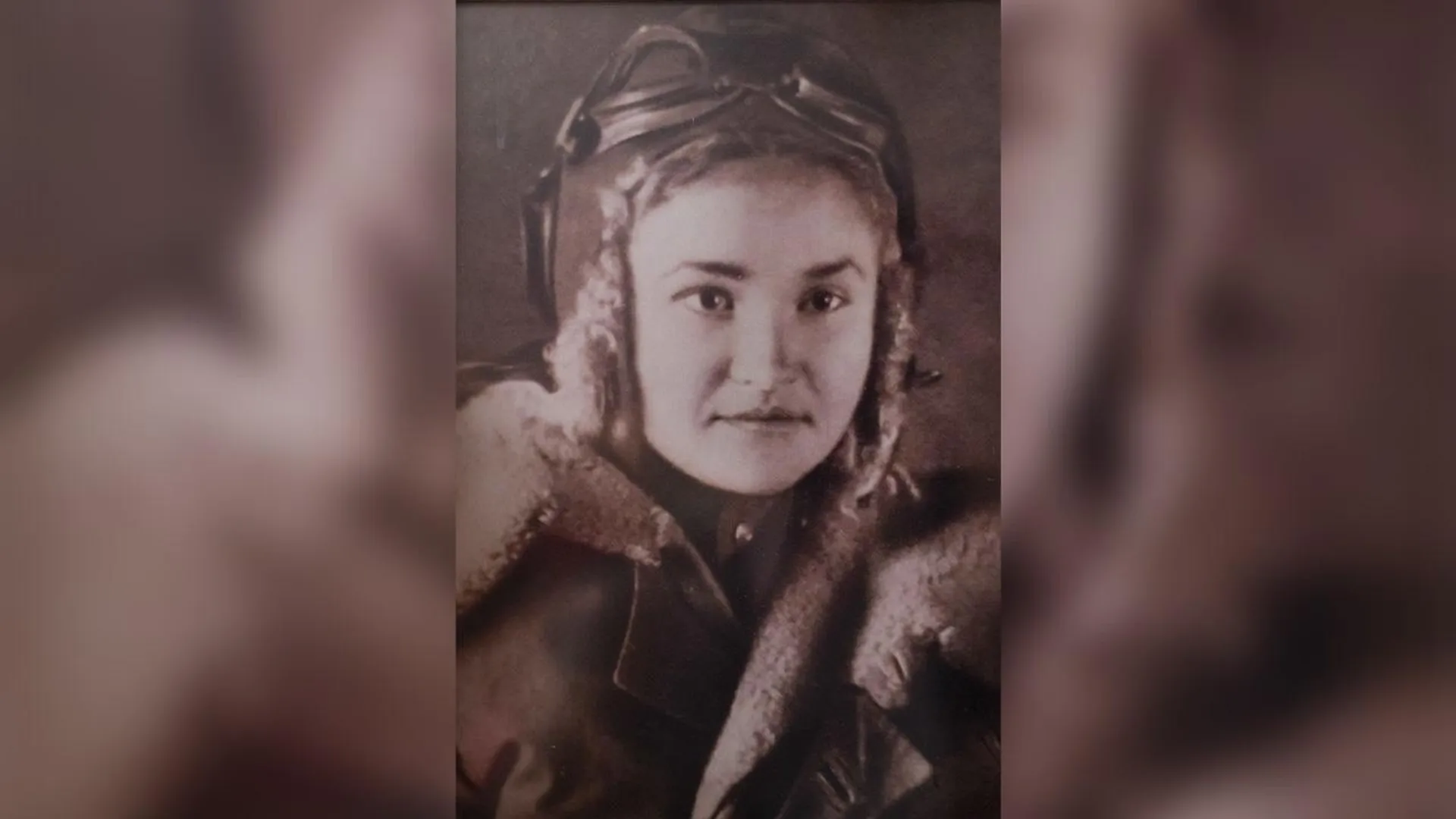 Такой юной бесстрашной летчицей была Галина Павловна в годы войны