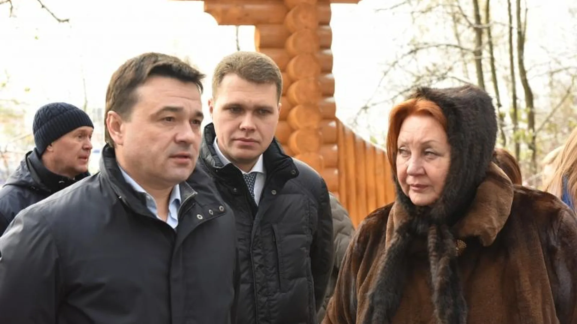 Губернатор Андрей Воробьев поручил расчистить лесопарк в Мытищах