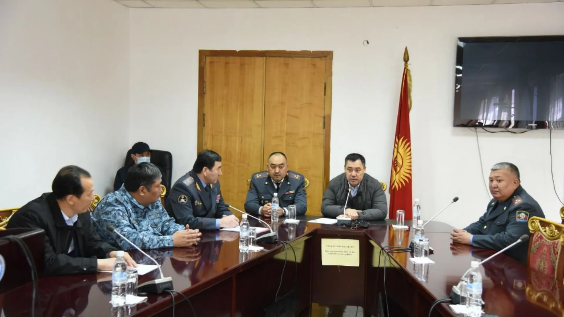 Премьер Киргизии представил нового главу МВД