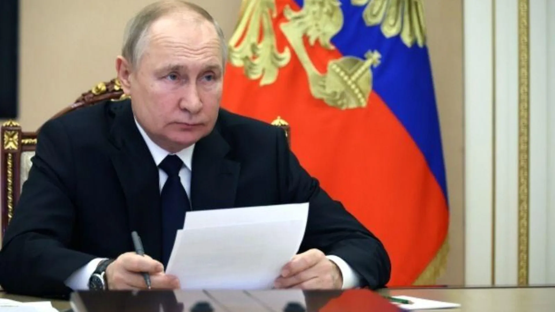 Путин призвал модернизировать военкоматы и систему призыва