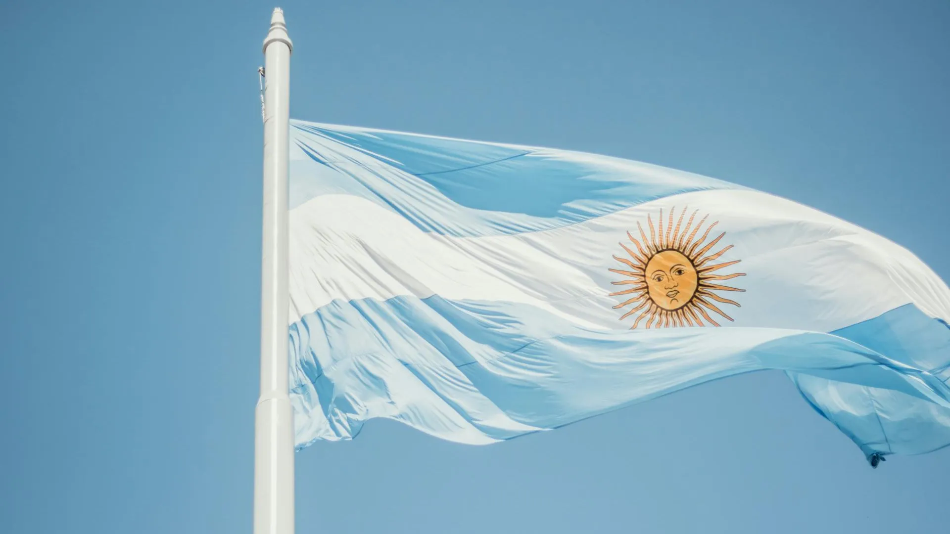 Посол: РФ разочарована словами МИД Аргентины по случаю годовщины СВО