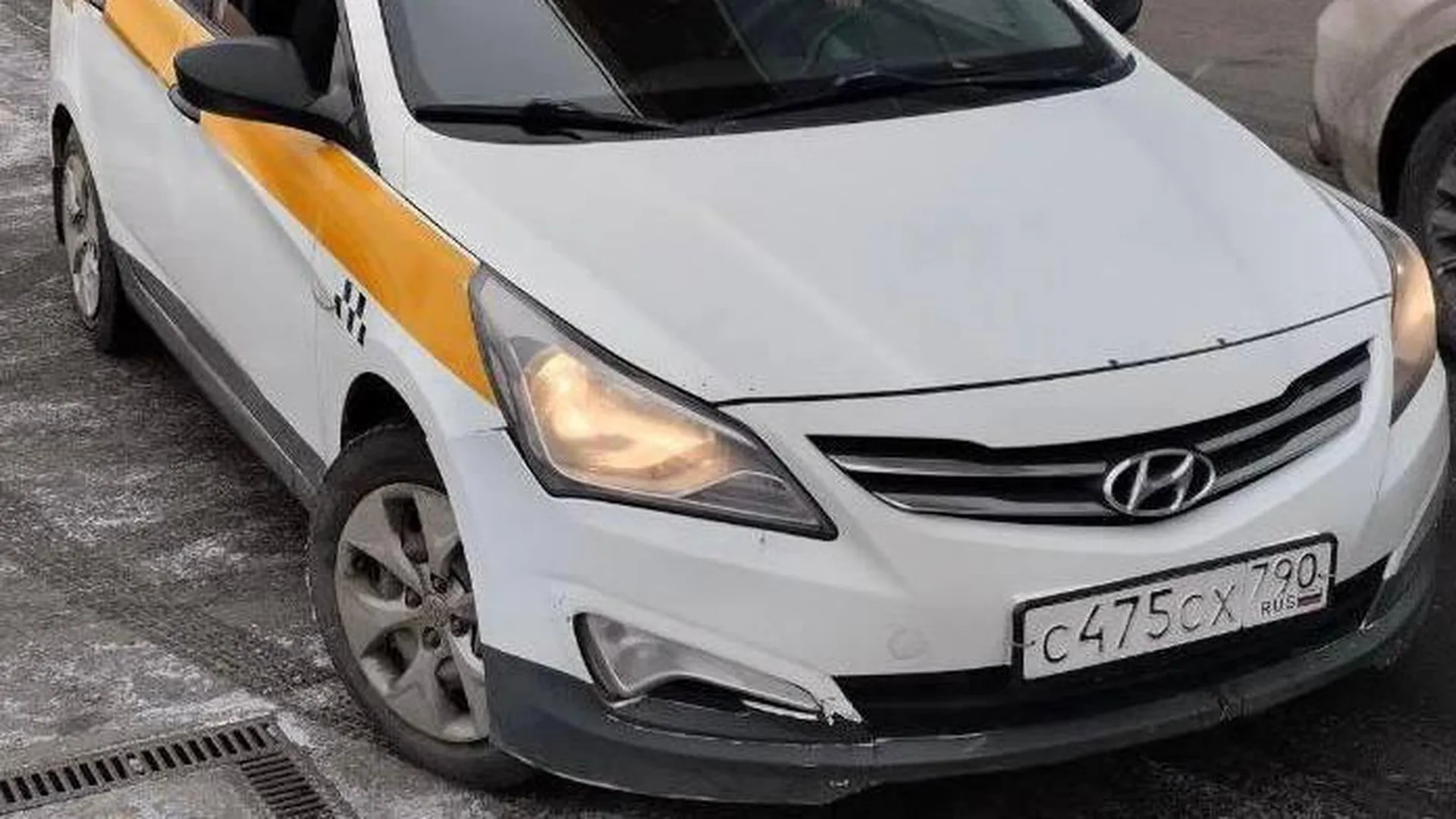 Около тысячи нарушений атрибутики такси выявили в Московской области в январе
