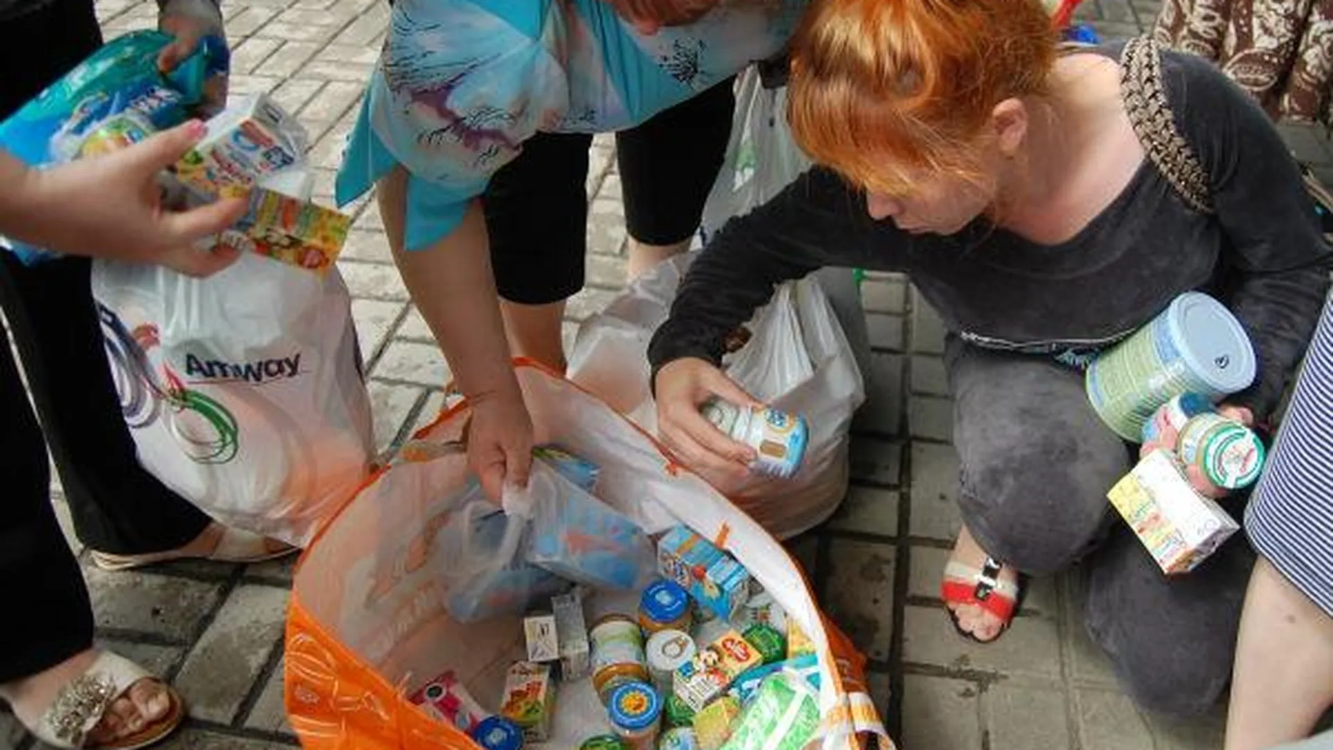 Восемьсот упаковок детского питания раздали многодетным семьям в Красноармейске