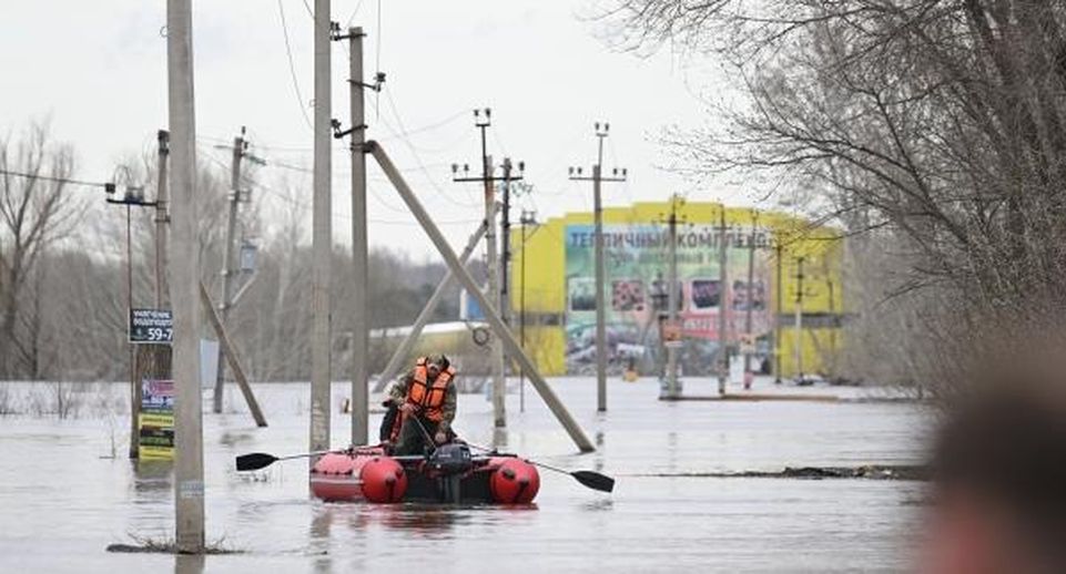 Уровень воды в Сакмаре в пригороде Оренбурга за ночь поднялся на 15 сантиметров