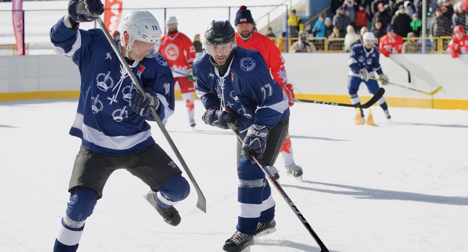 «Легенды хоккея» сыграли вничью с жителями Дмитрова в финальном матче сезона