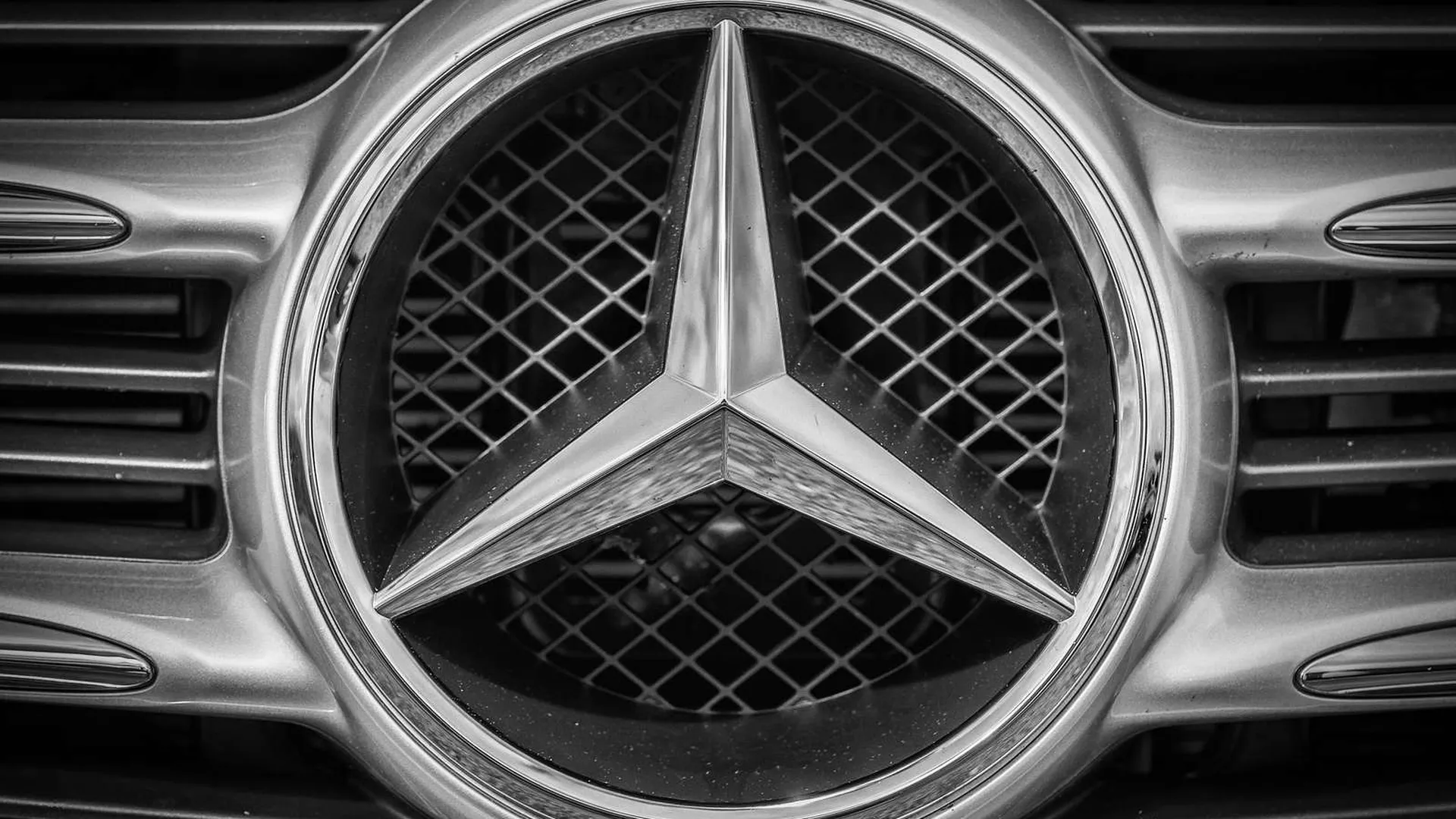 Партию Mercedes-Benz GLB отзовут в России из-за дефекта в колесных арках