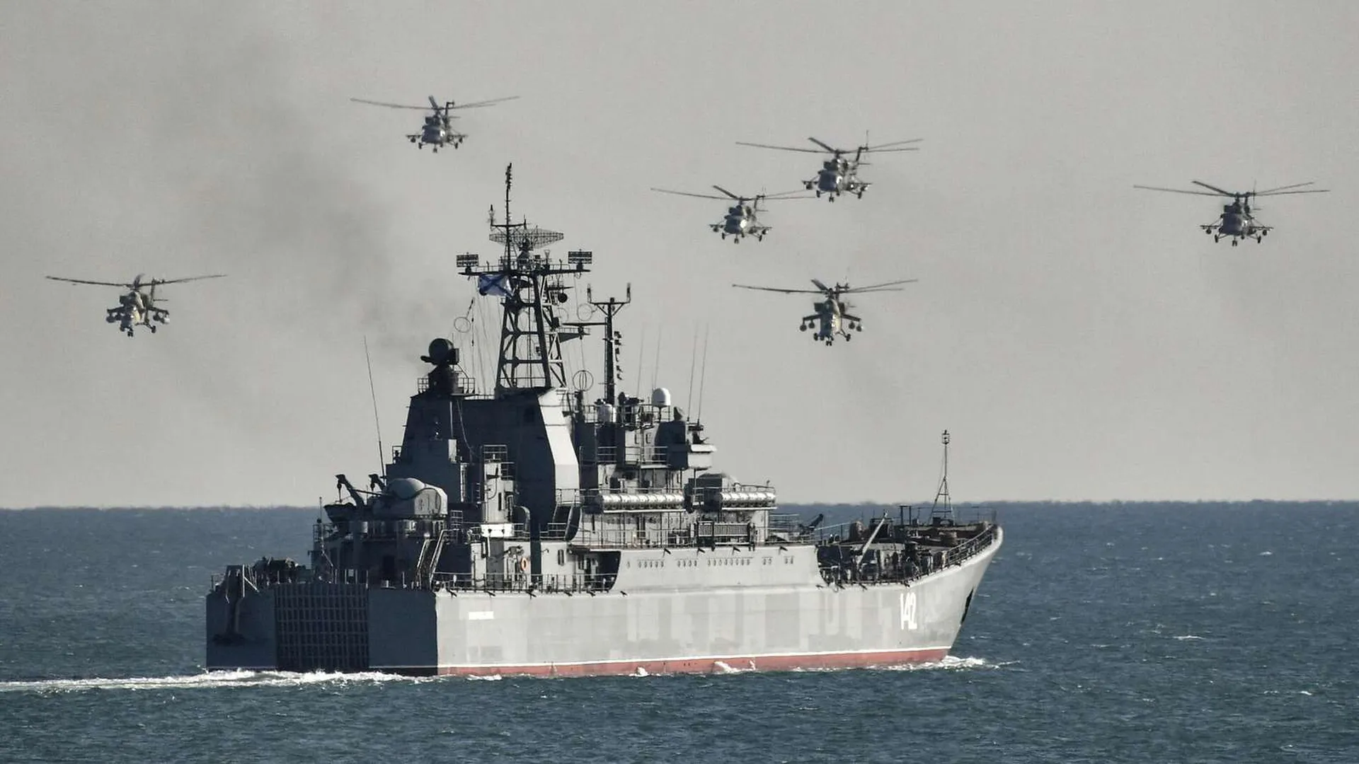 Безопасный коридор для судов с зерном в Черном море откроют в ближайшие недели — СМИ