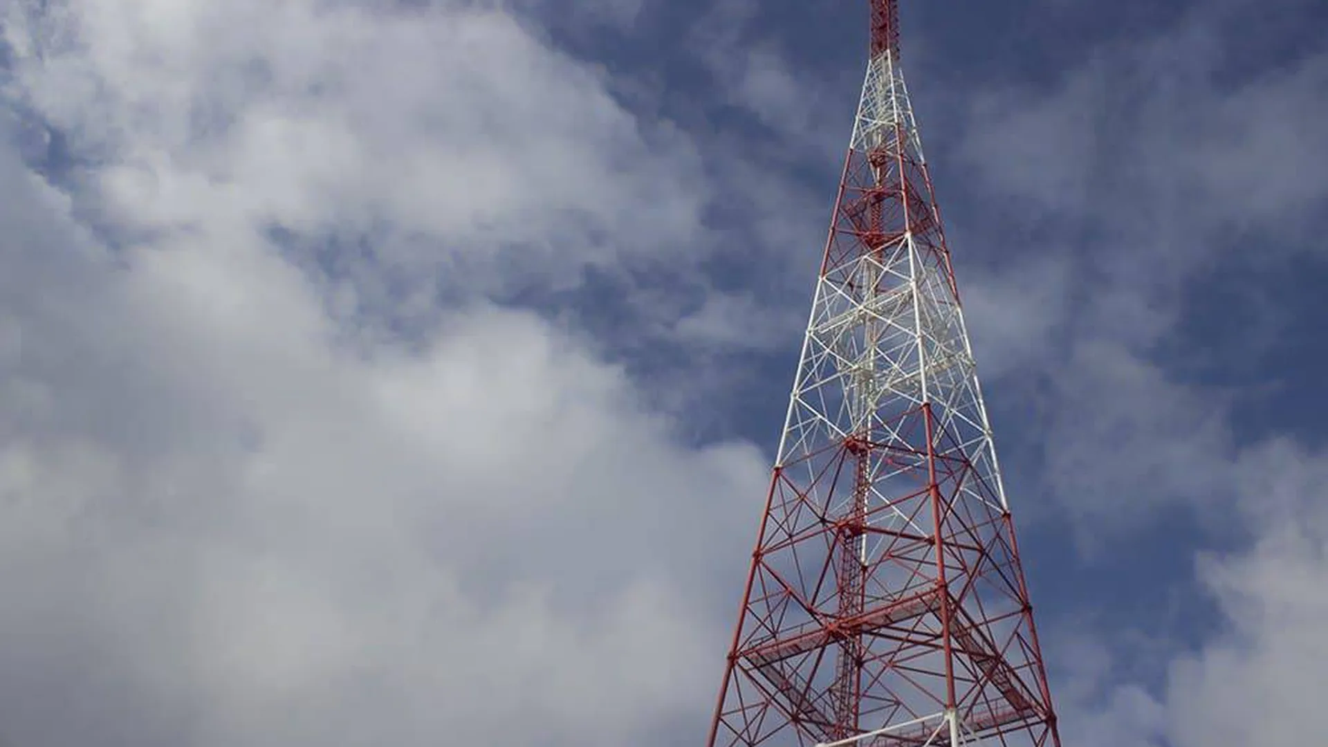 Tele2 досрочно установила 500 станций связи в 55 регионах