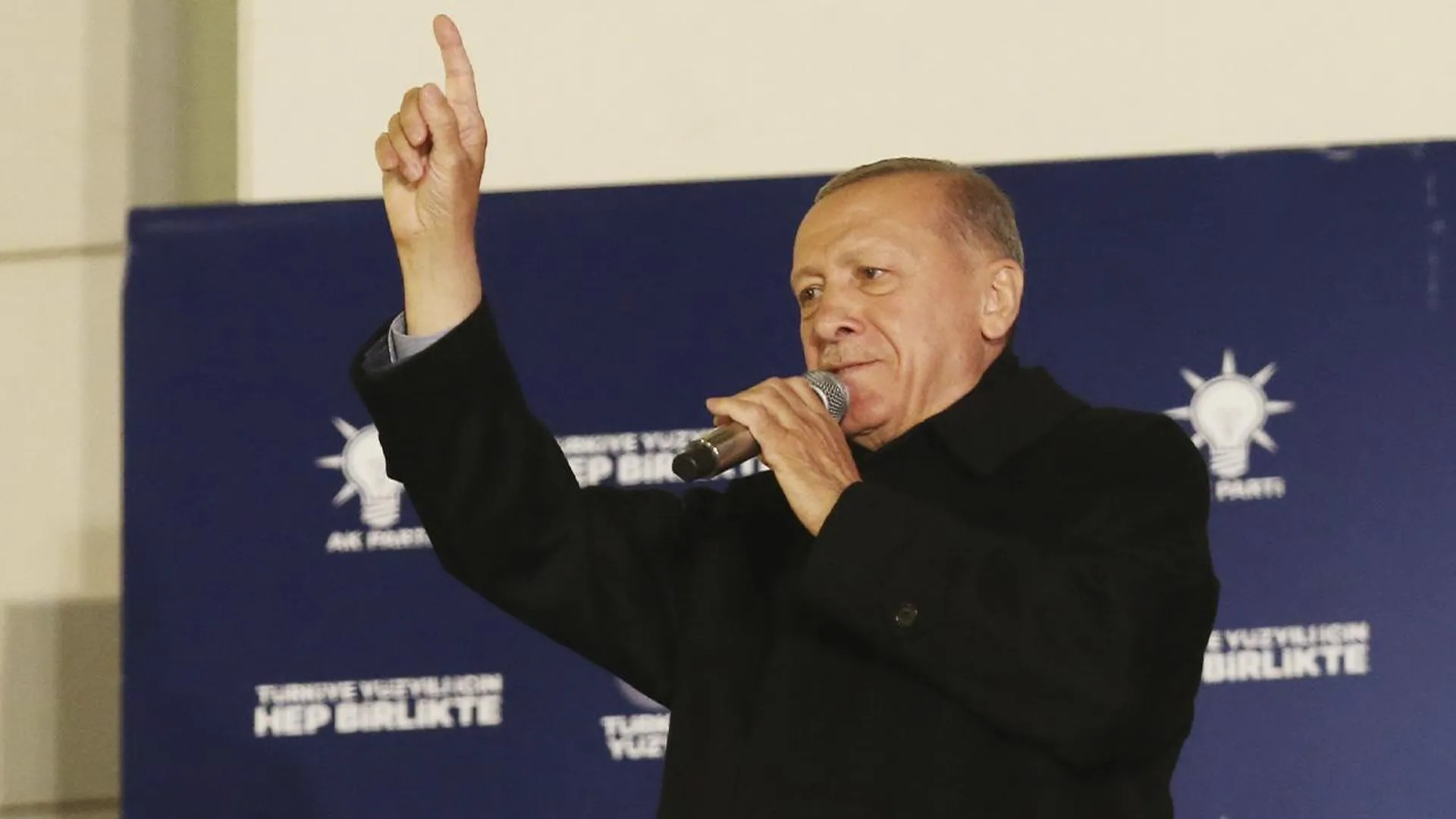 Политолог Колчин рассказал, почему Западу бесполезно давить на Эрдогана