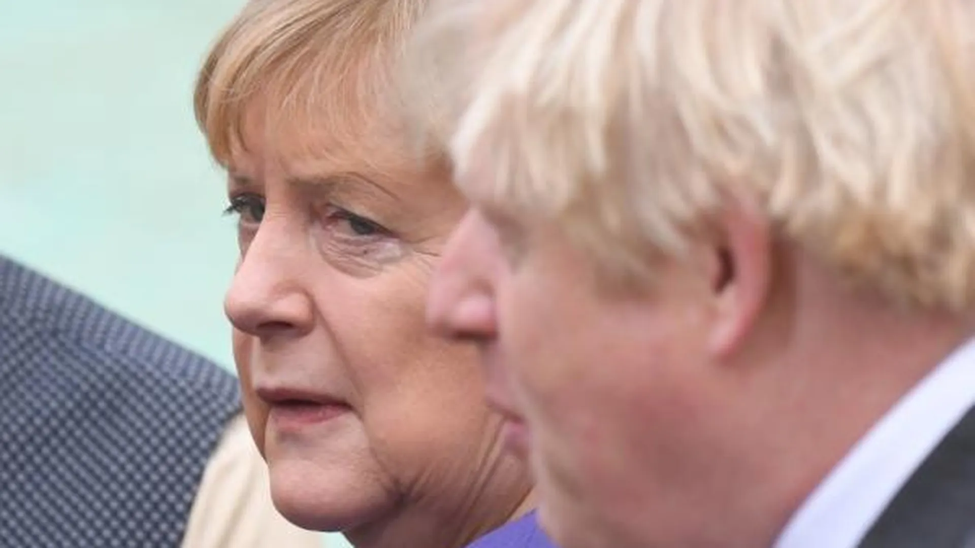 Меркель сделали крайней. Резников объяснил, почему Украина до сих пор не в НАТО
