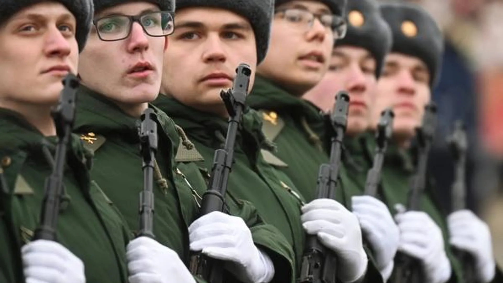 Парад Победы состоялся в Иркутской области и в Бурятии