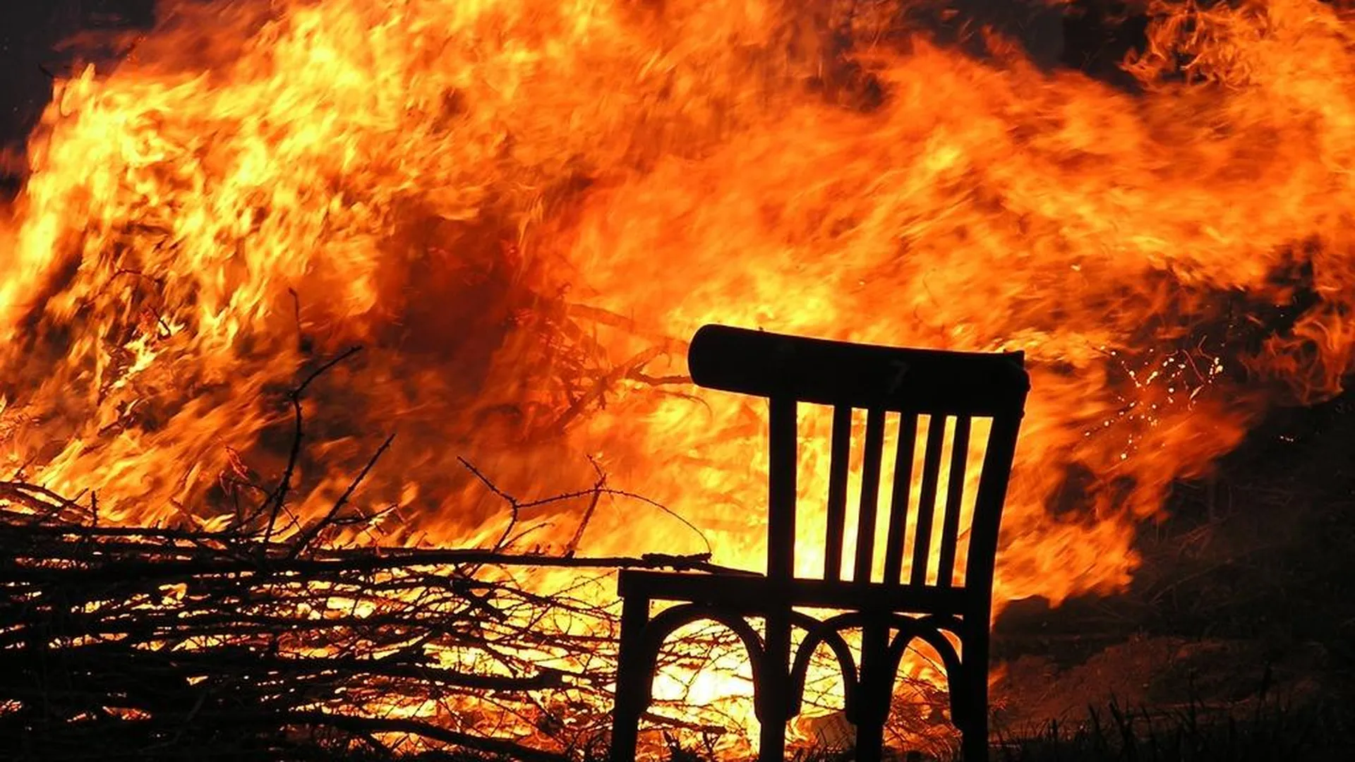 Военный пенсионер спас семью, которую пытались заживо сжечь в Сочи