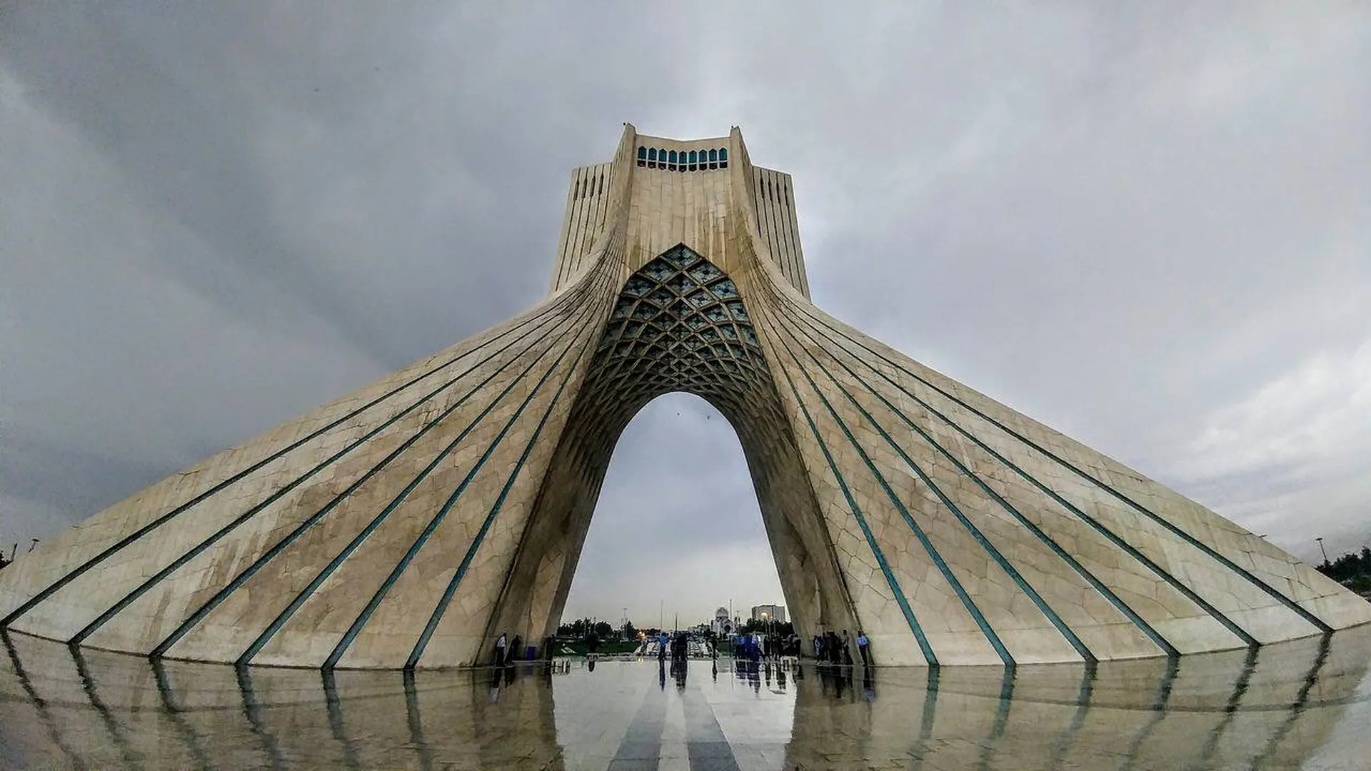 Реактор в Иране назвали в честь погибшего физика-ядерщика