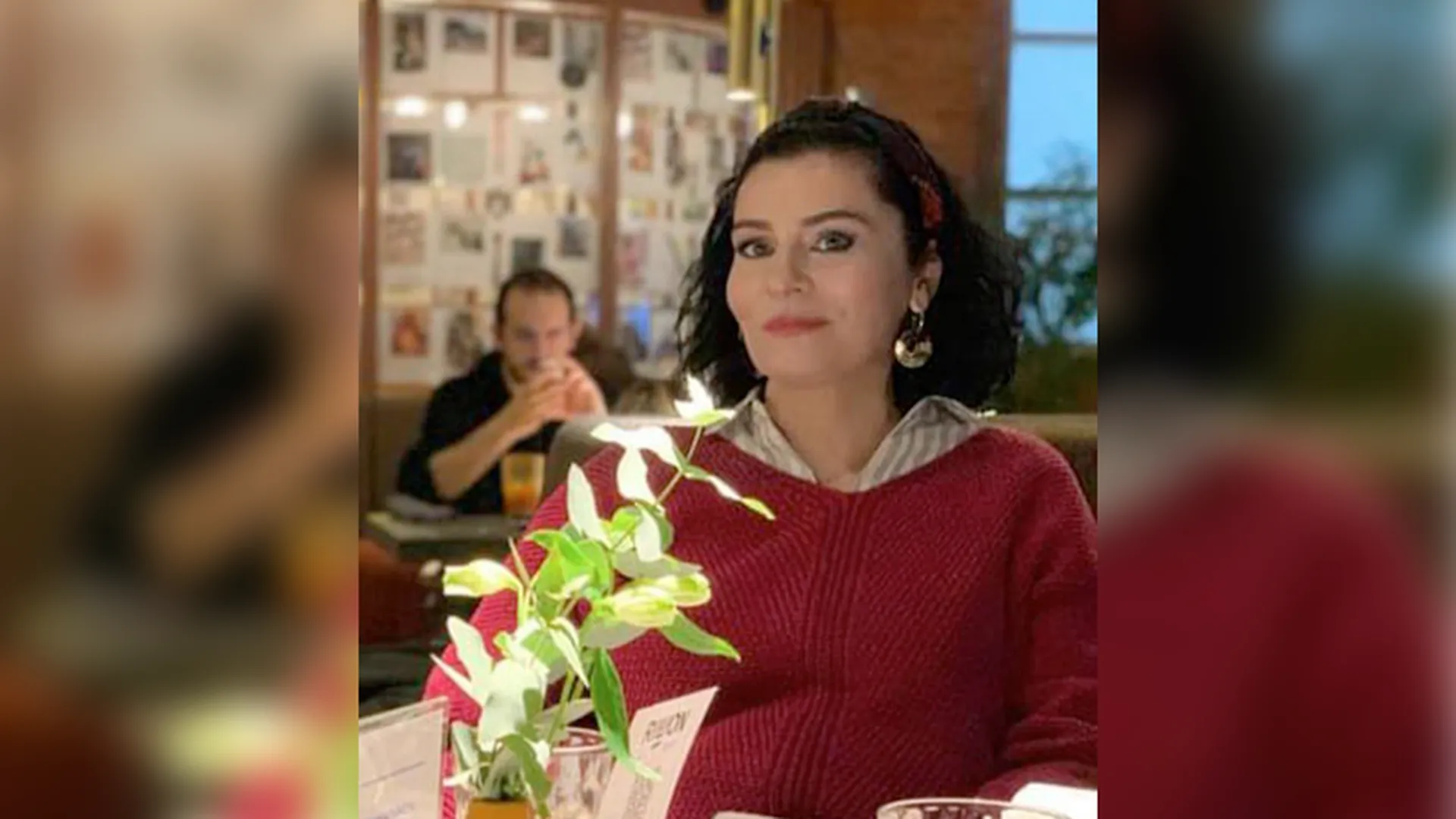 «Я нормальная»: москвичка обвиняет сестру-близнеца в том, что та упекла ее в психушку ради квартиры