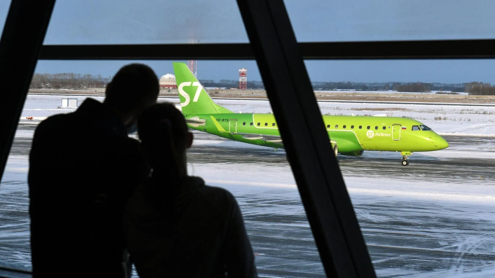 Защитить пассажиров от последствий овербукинга призвали в России