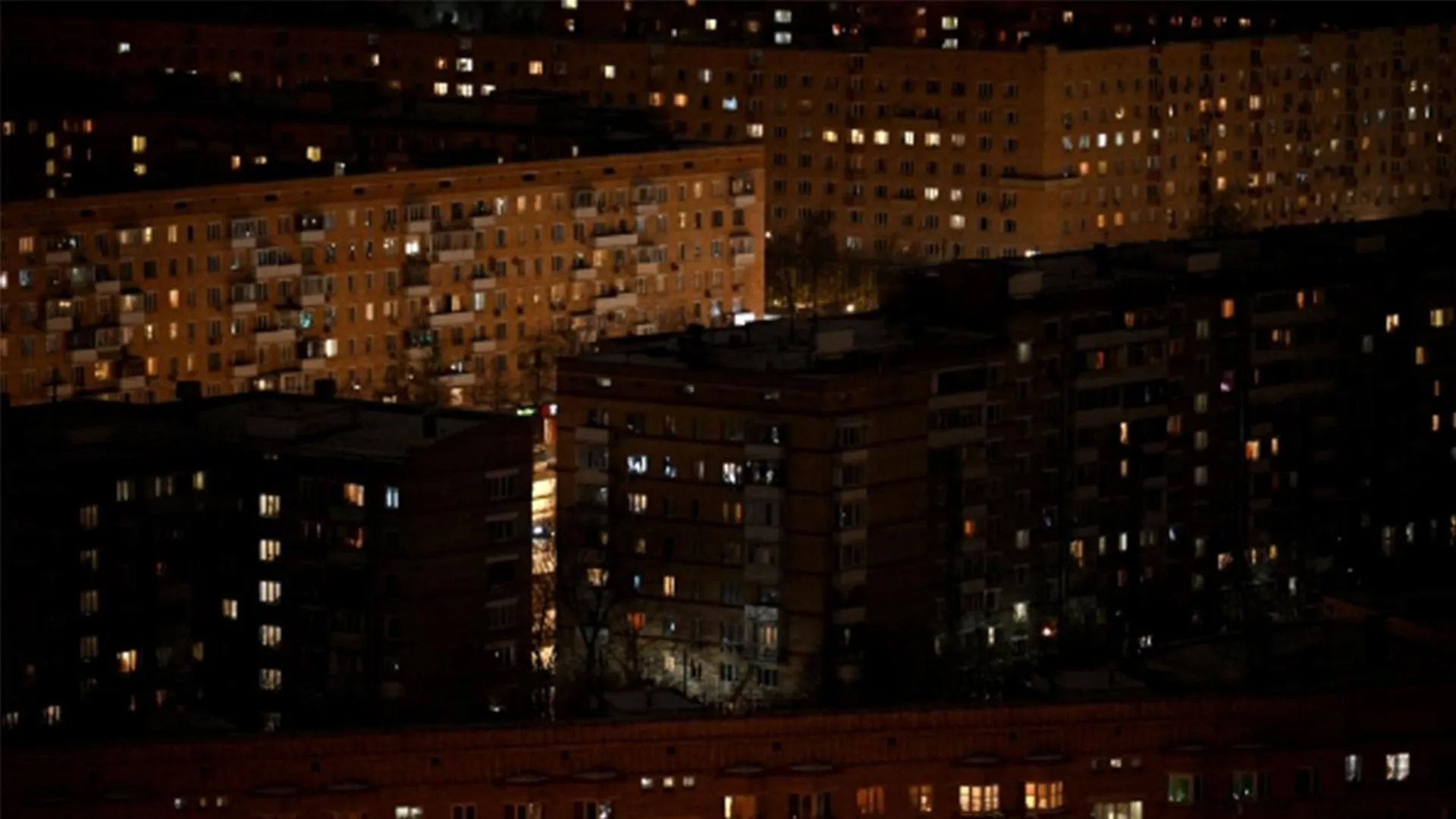 В Омске прокуратура проводит проверку из-за падения ребенка из окна