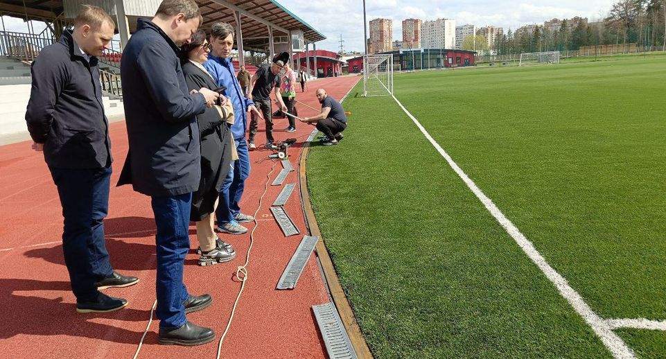 Обслуживание и ремонт стадиона «Москвич» провели в Лобне