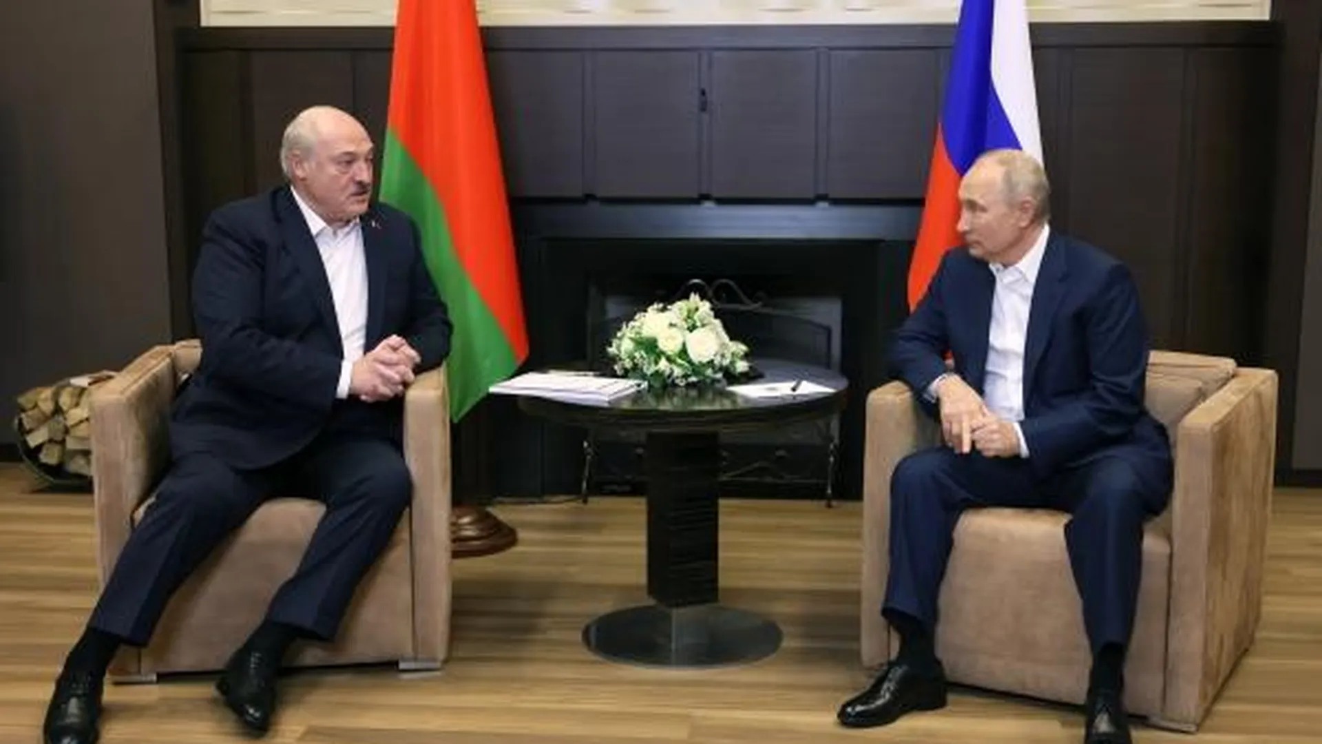 Лукашенко проведет переговоры с Путиным перед заседанием Высшего госсовета