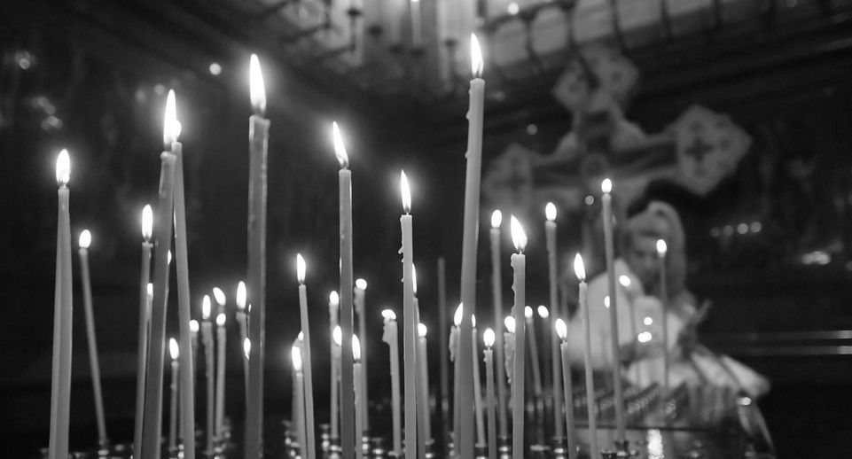 Панихиду по погибшим в Crocus City Hall провели в Коломенской епархии