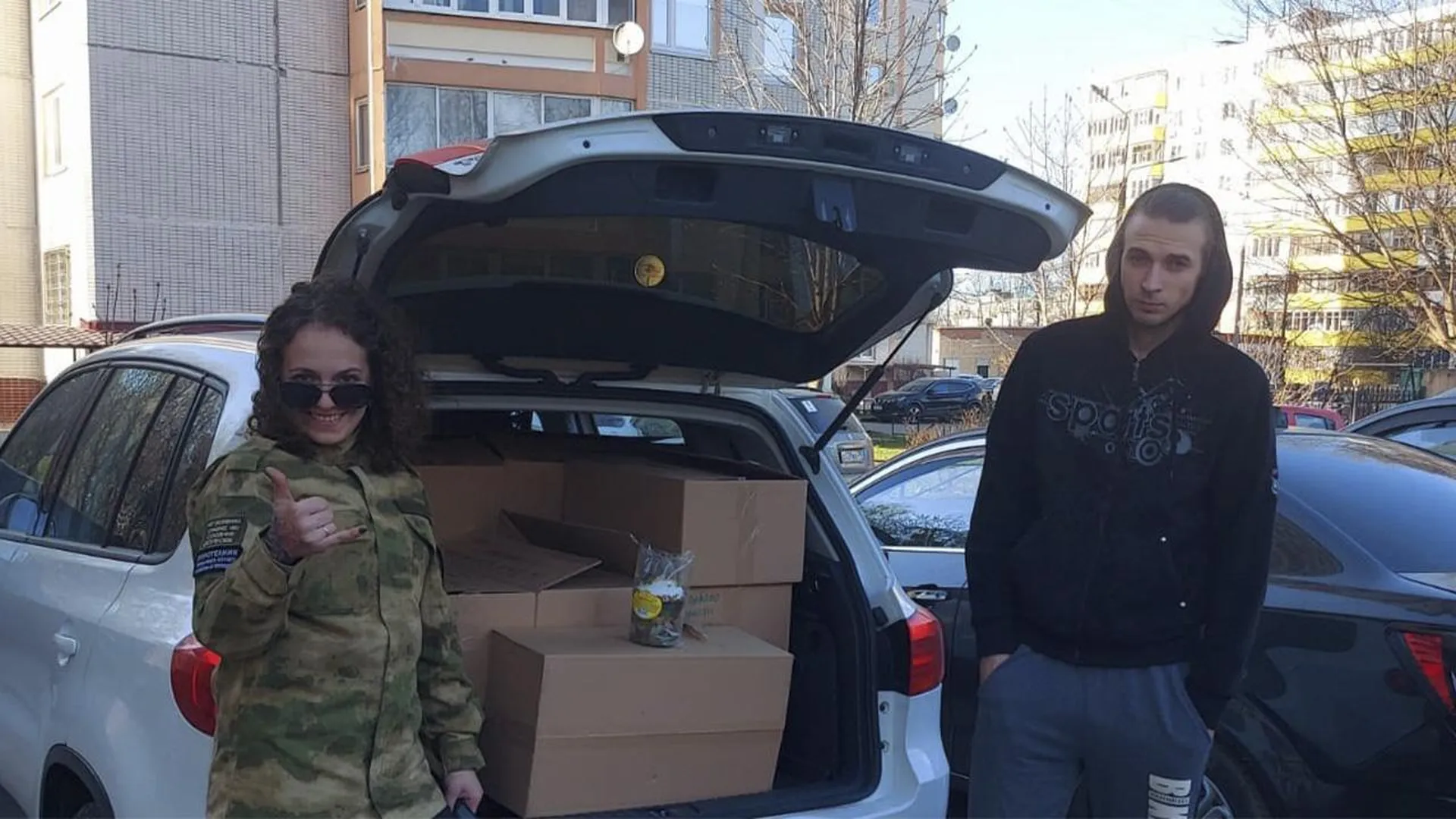 «У ребят должна быть Пасха»: волонтер с позывным Яга из Ногинска передала бойцам СВО куличи