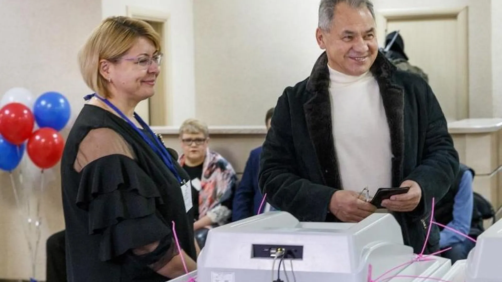 Шойгу проголосовал на президентских выборах в Подмосковье