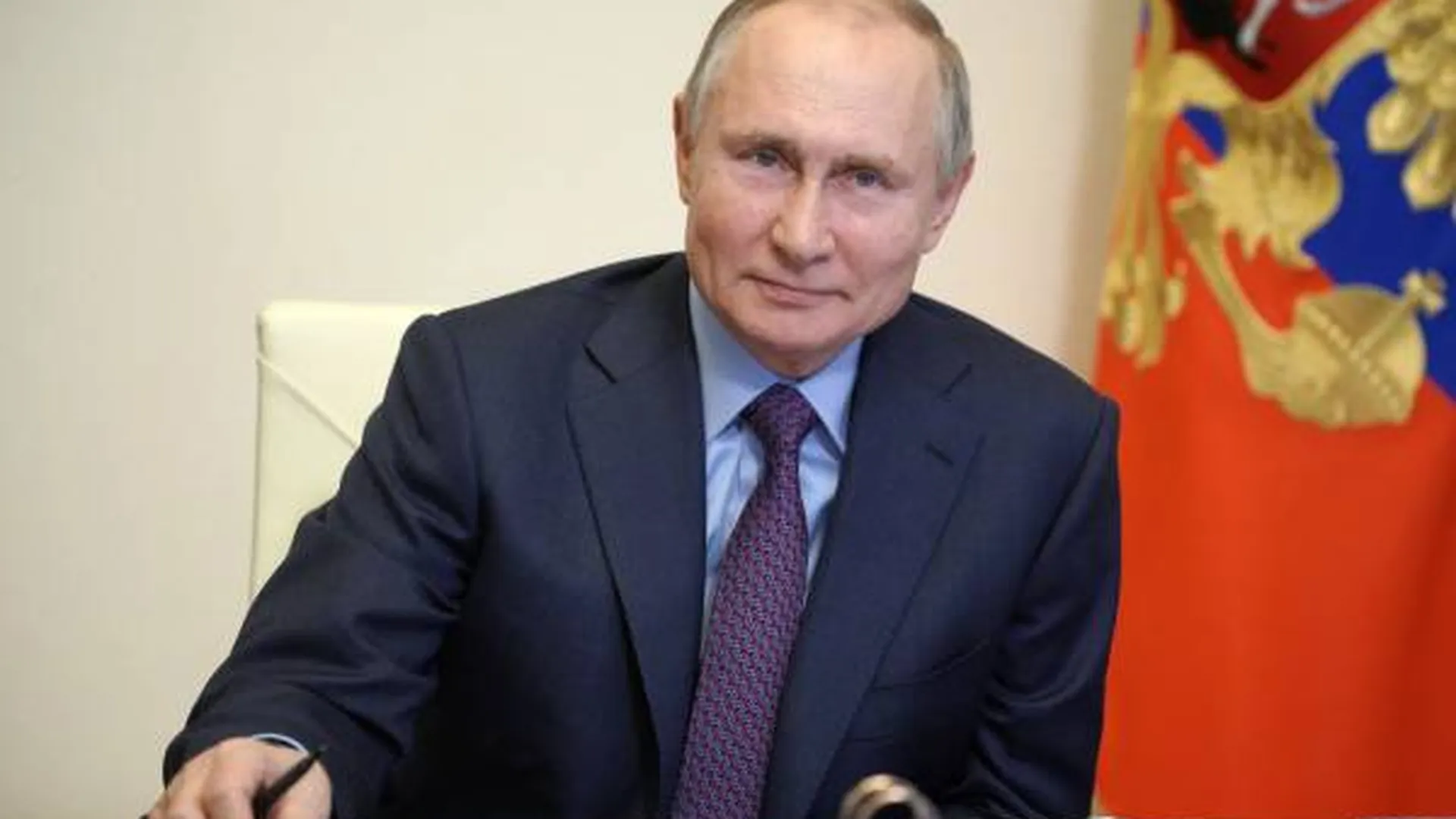 Путин в послании затронет темы развития экономики и социальной сферы — эксперты