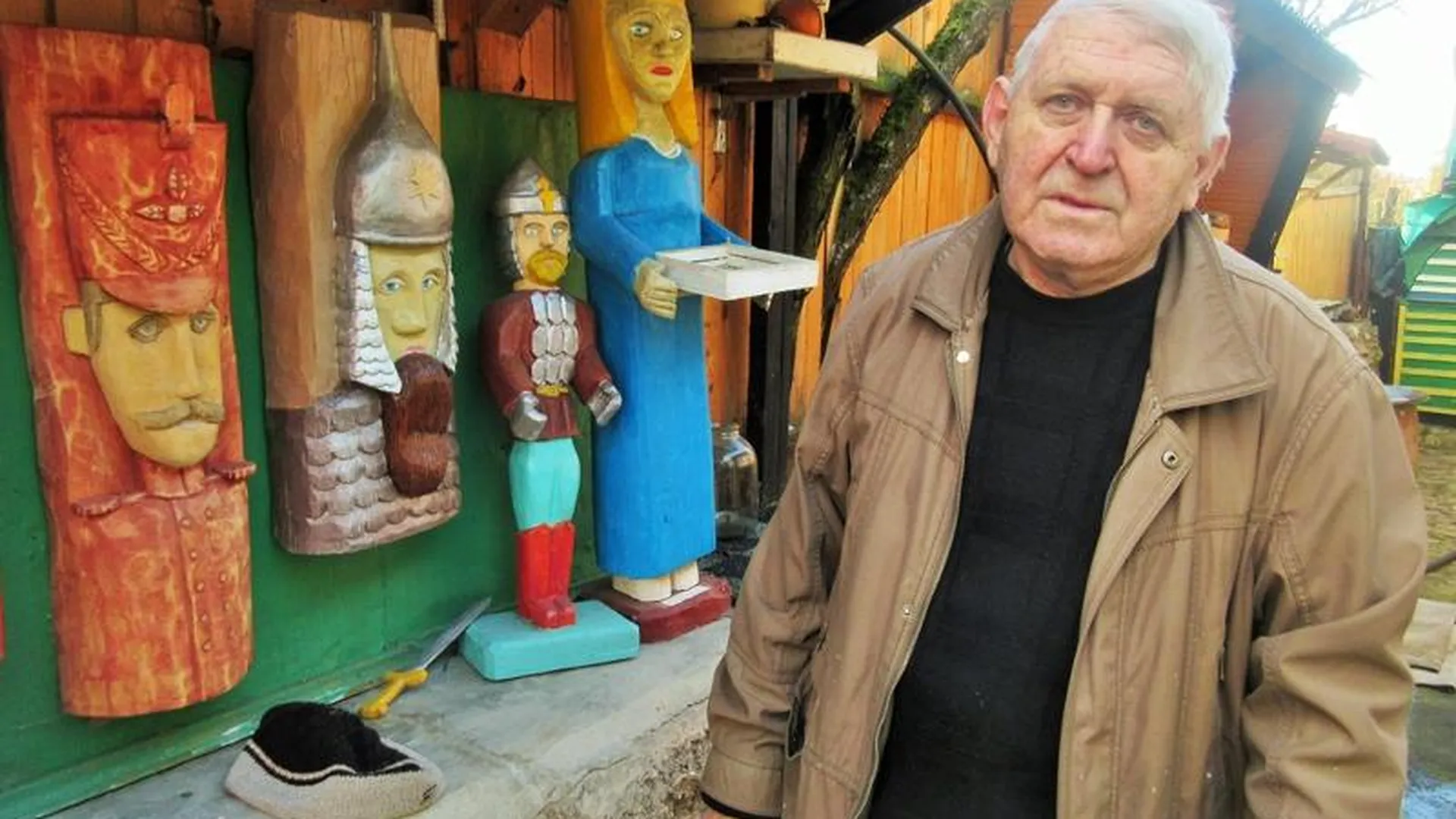 Дмитрий Парфентьев: «Скульптуры почти как люди, только деревянные»