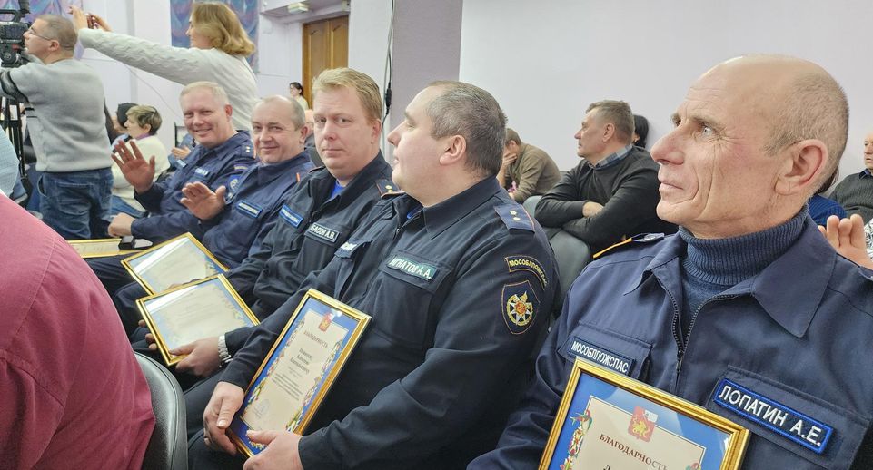 Глава Егорьевска наградил спецслужбы за оперативное устранение аварии на электросетях