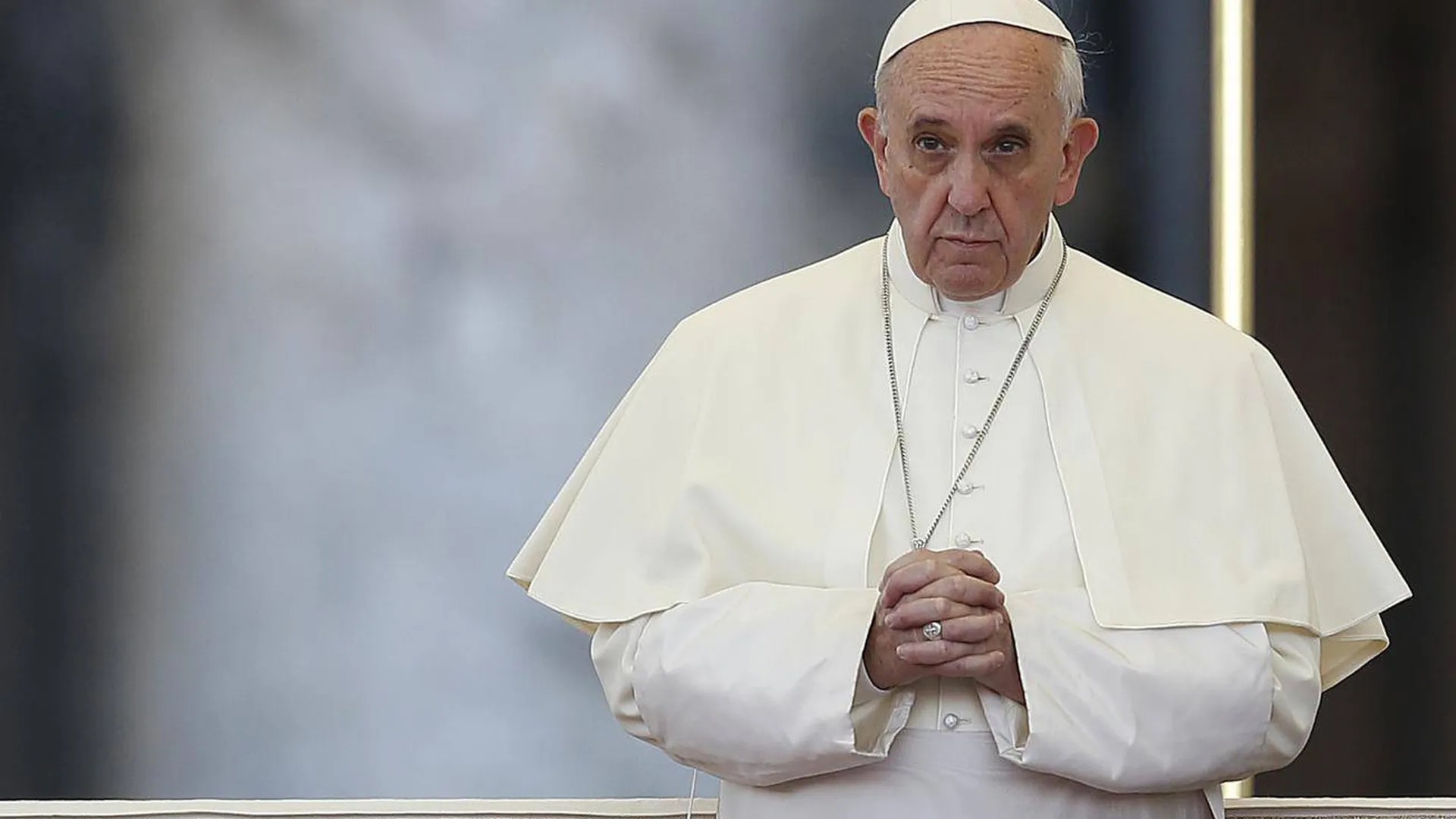 Папа Римский объявил об отпущении грехов из-за пандемии