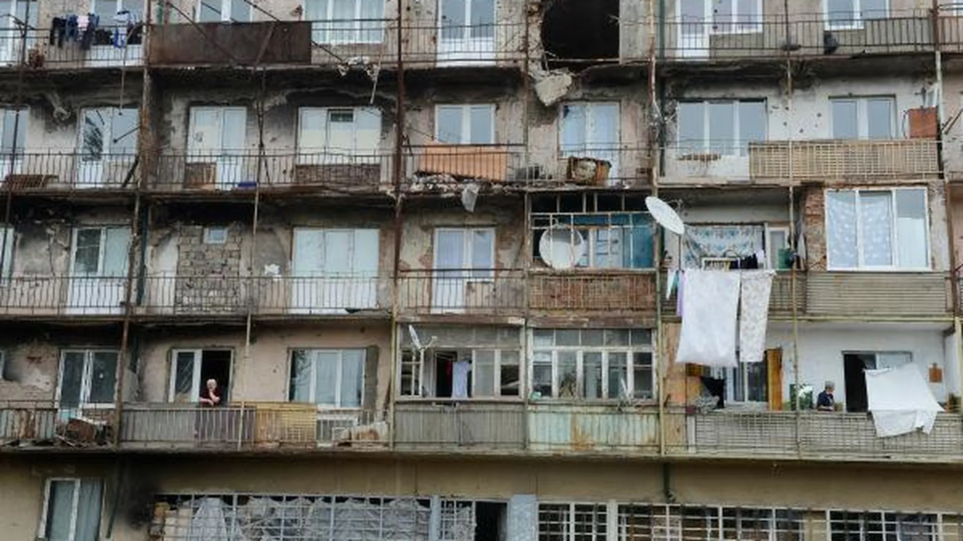 В Коломне расселят 8 аварийных домов за два года