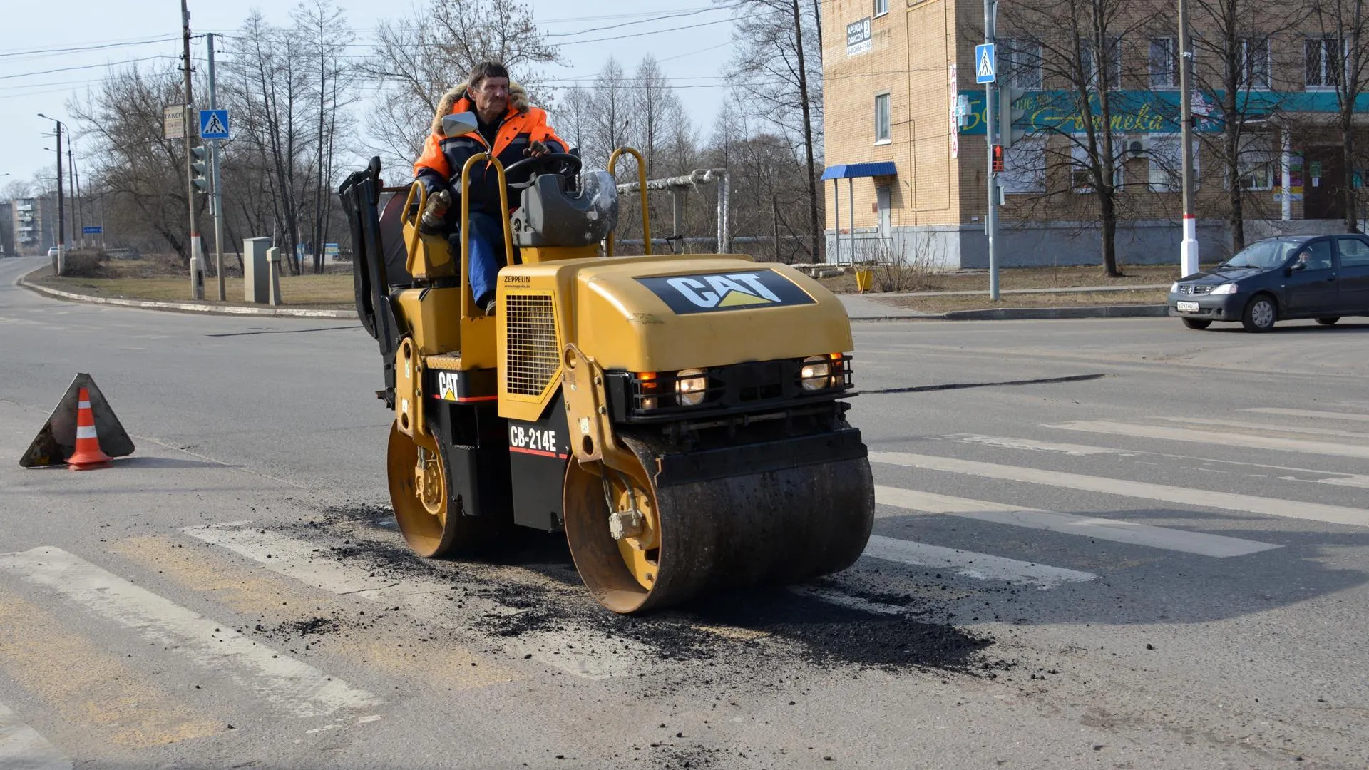 Тендер на ямочный ремонт дорог объявили в Серпухове