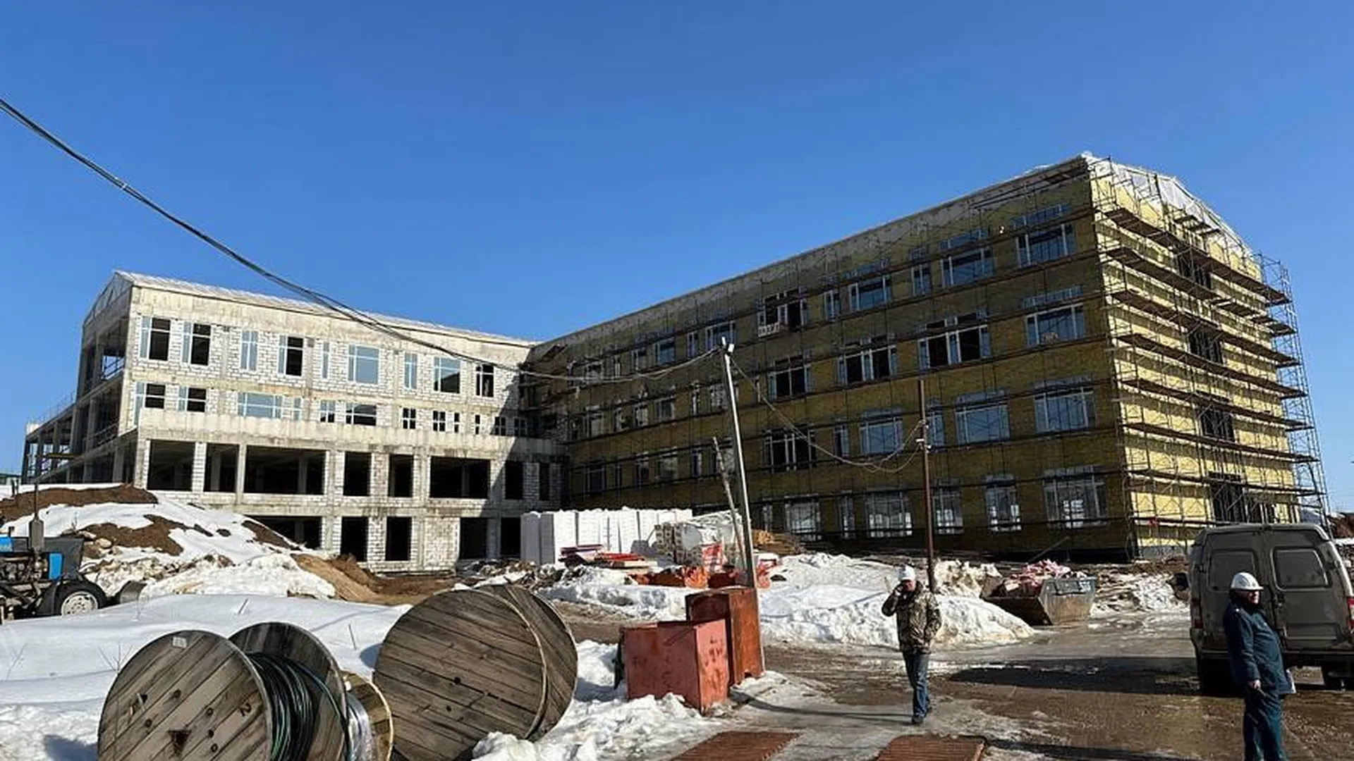 Новую школу в микрорайоне Восточный в Звенигороде достроят в 2024 году