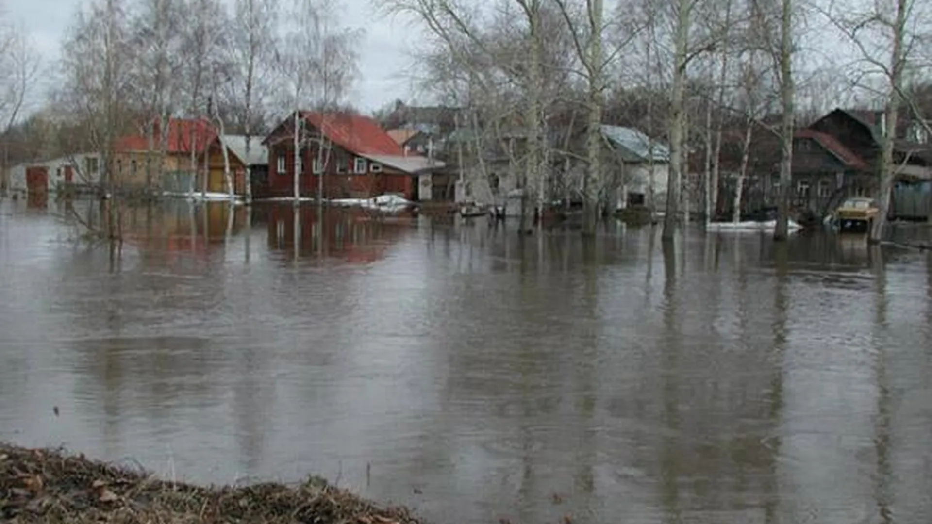 Жителей Тюменской области предупредили о большом паводке