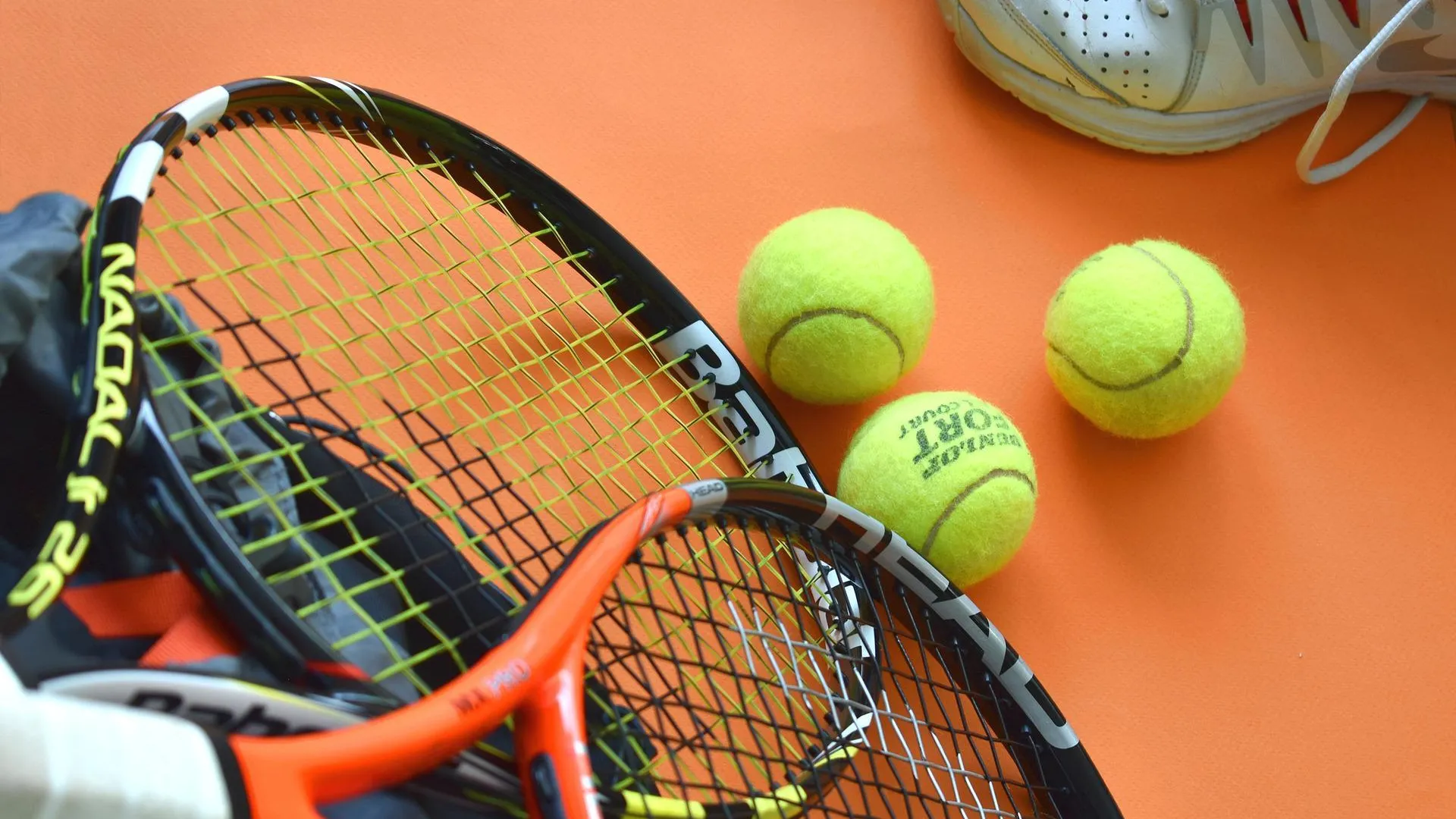 Федерация тенниса России ответила на критику игроков, желающих поехать на ОИ
