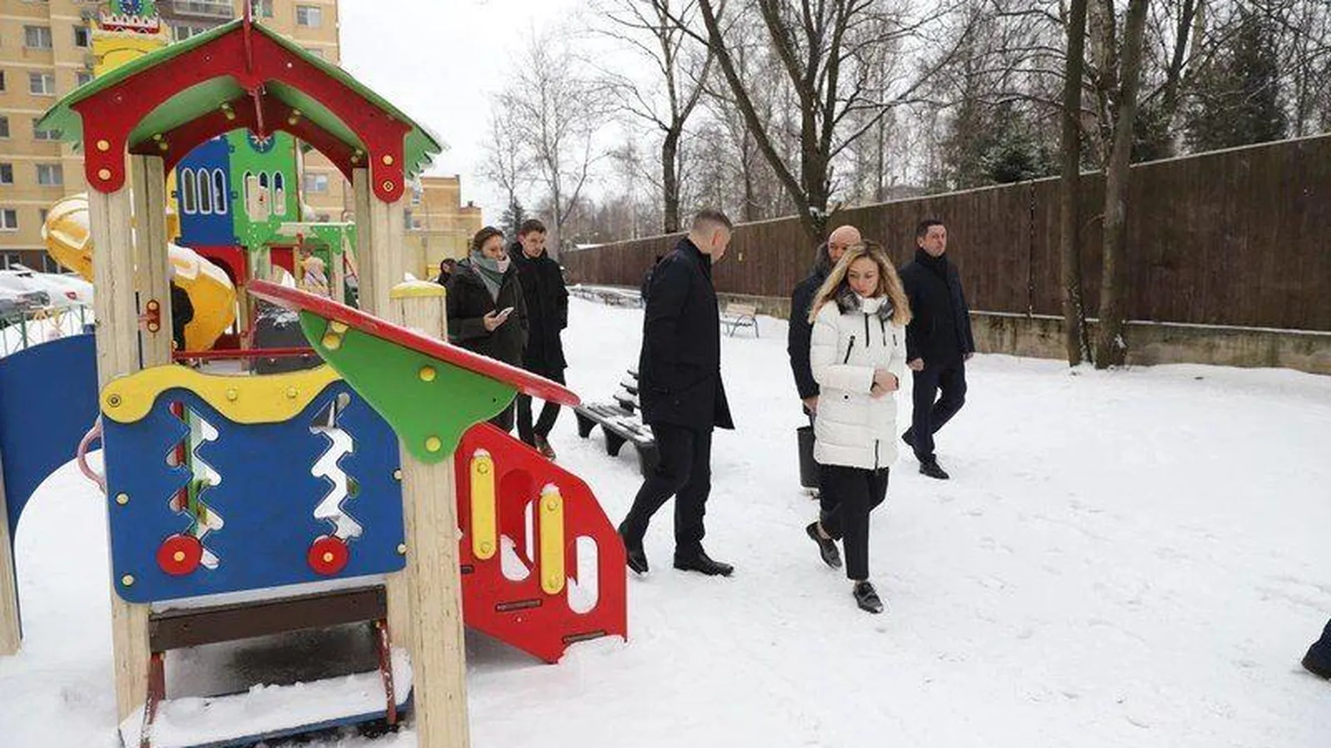 Инспекторы ГУСТ Подмосковья выявили новые нарушения в содержании детских площадок в январе