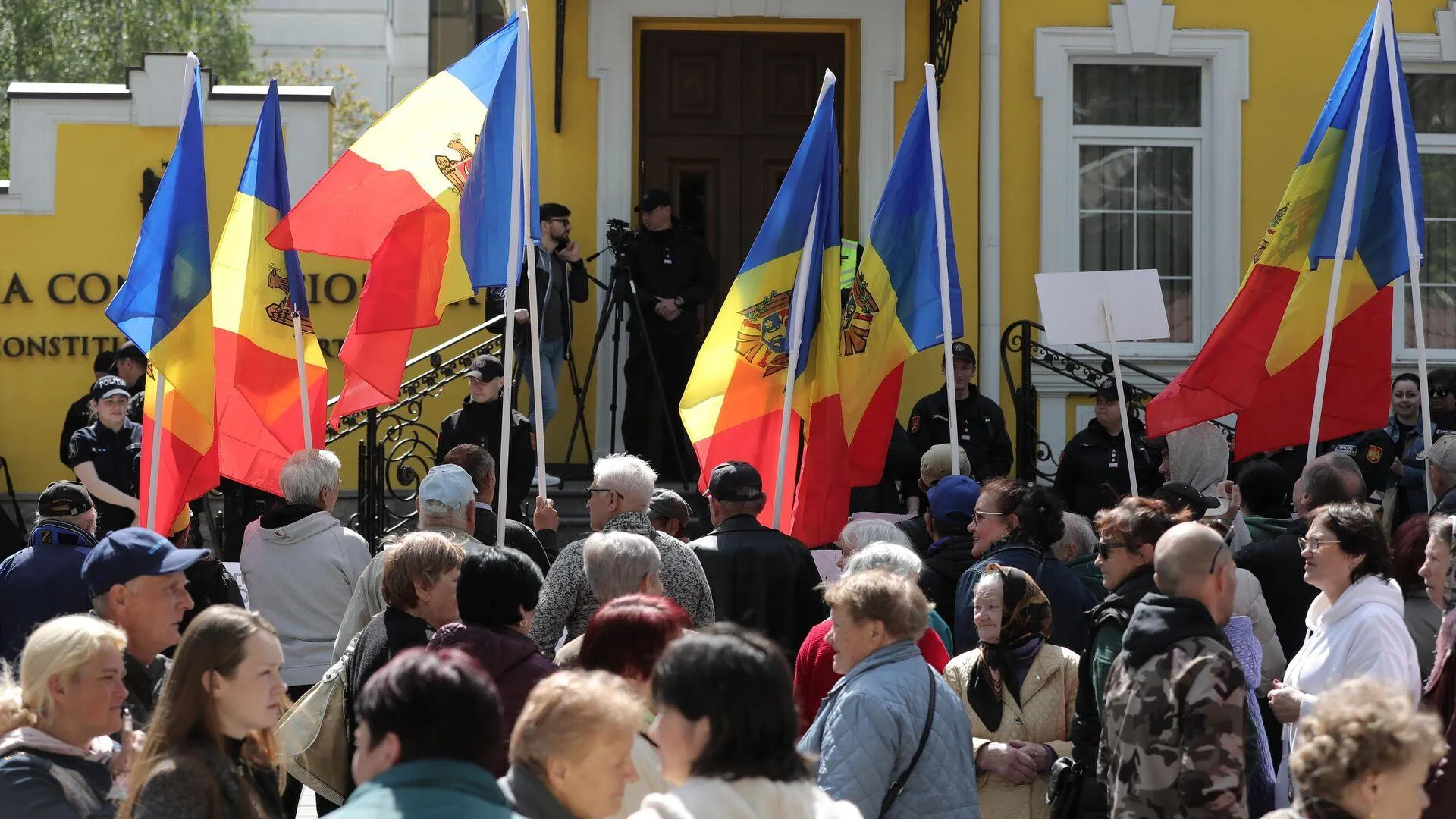 Признаки госизмены увидели в объединении оппозиции Молдавии