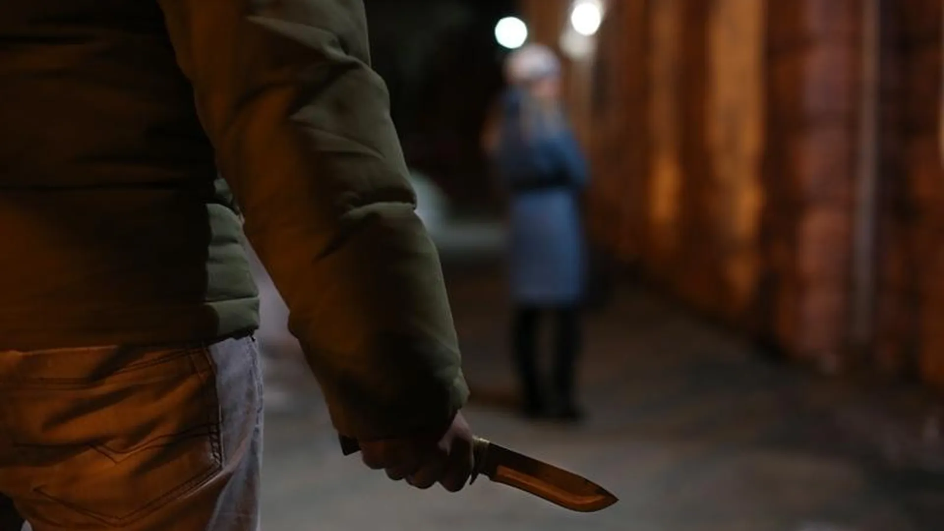 Житель Дрезны спас девушку от нападения пьяных хулиганов с ножом