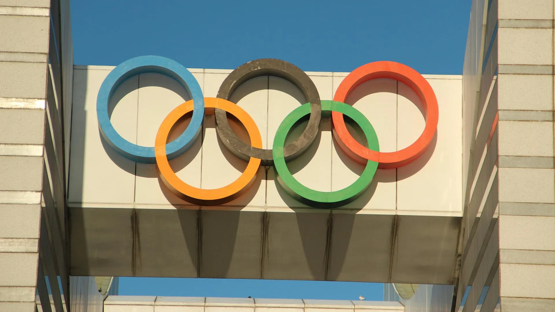 Чернышенко призвал россиян ехать на Олимпиаду, несмотря на условия МОК