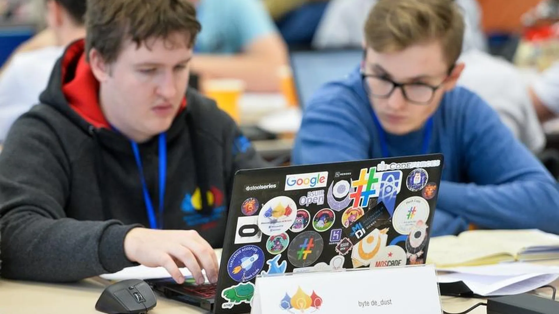 Ода коду: в Долгопрудном завершились сборы лучших молодых программистов мира