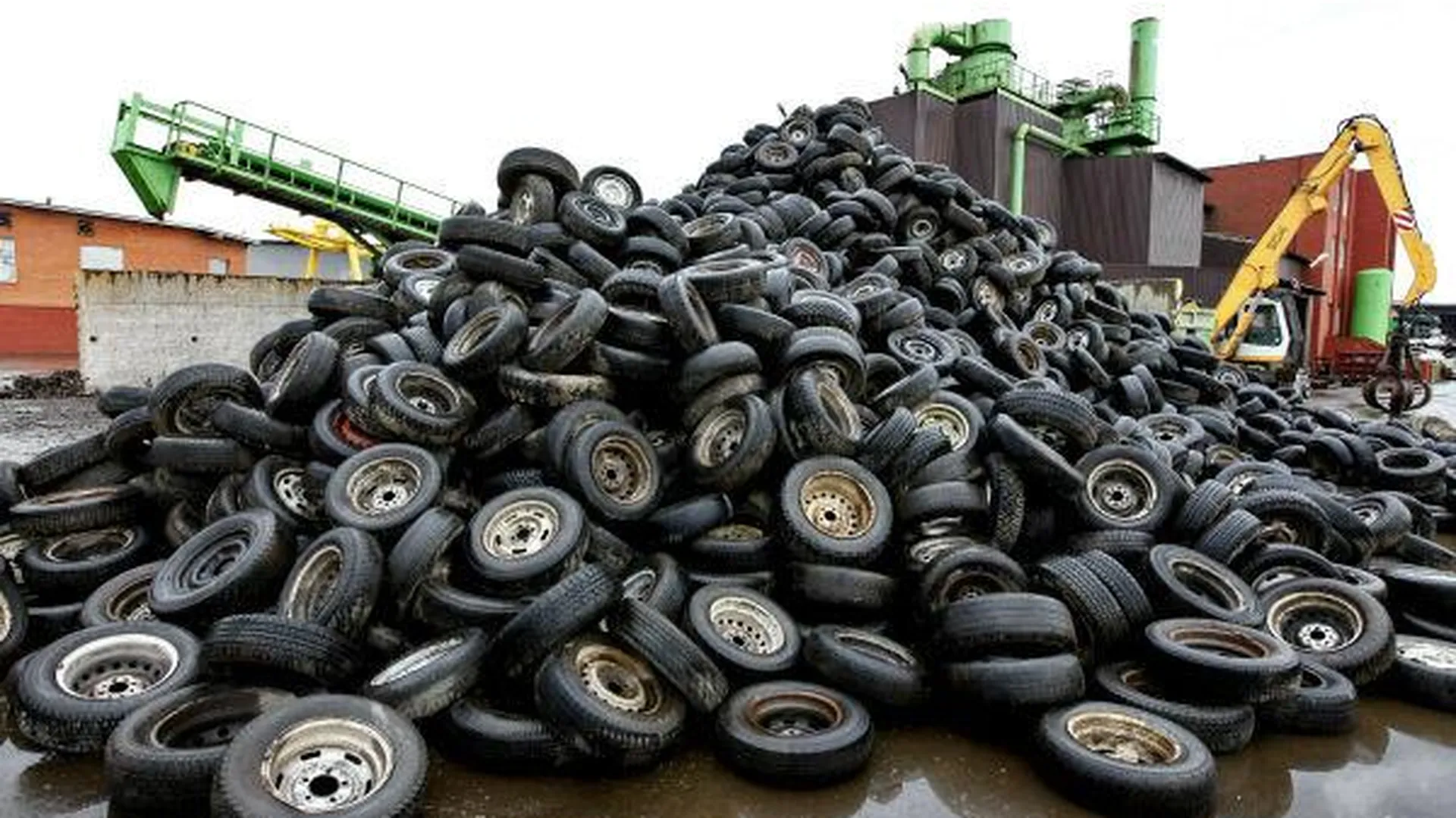 От 10 тонн старых шин избавились в Реутове в рамках акции