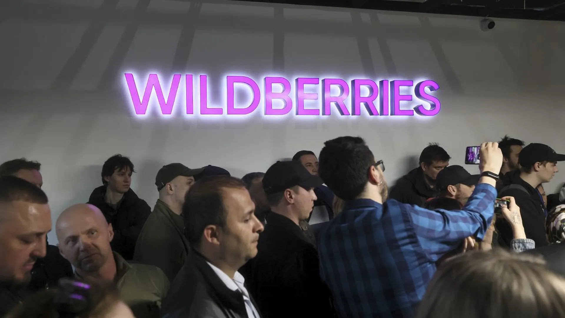 Правозащитник Волков назвал единственный способ урегулирования конфликта в Wildberries