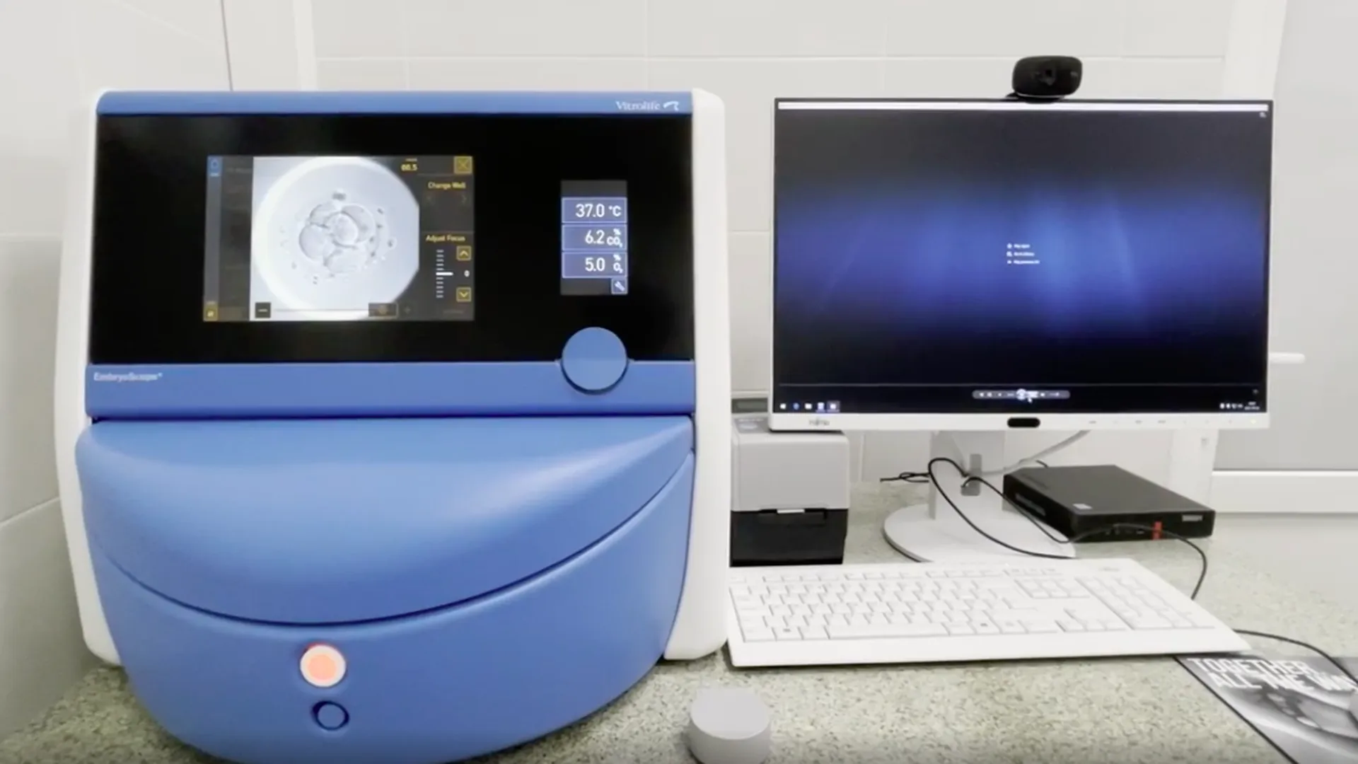 Эмбриоскоп. Embryoscope time-lapse System. Culture dish Holder Embryoscope Plus Vitrolife запчасть. Эмбриоскоп фото.