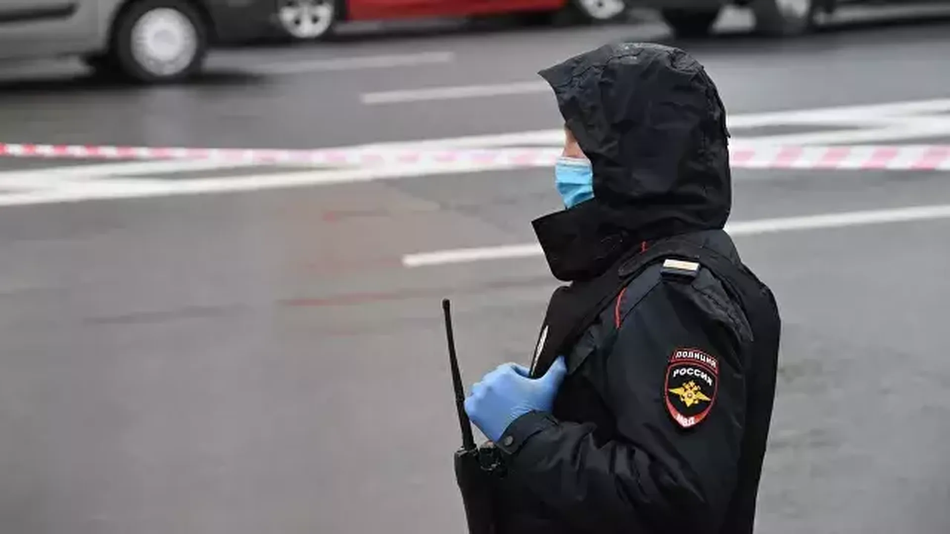 Напавшего на отдел полиции под Воронежем объявили в розыск. Он передвигается на «Ниве»