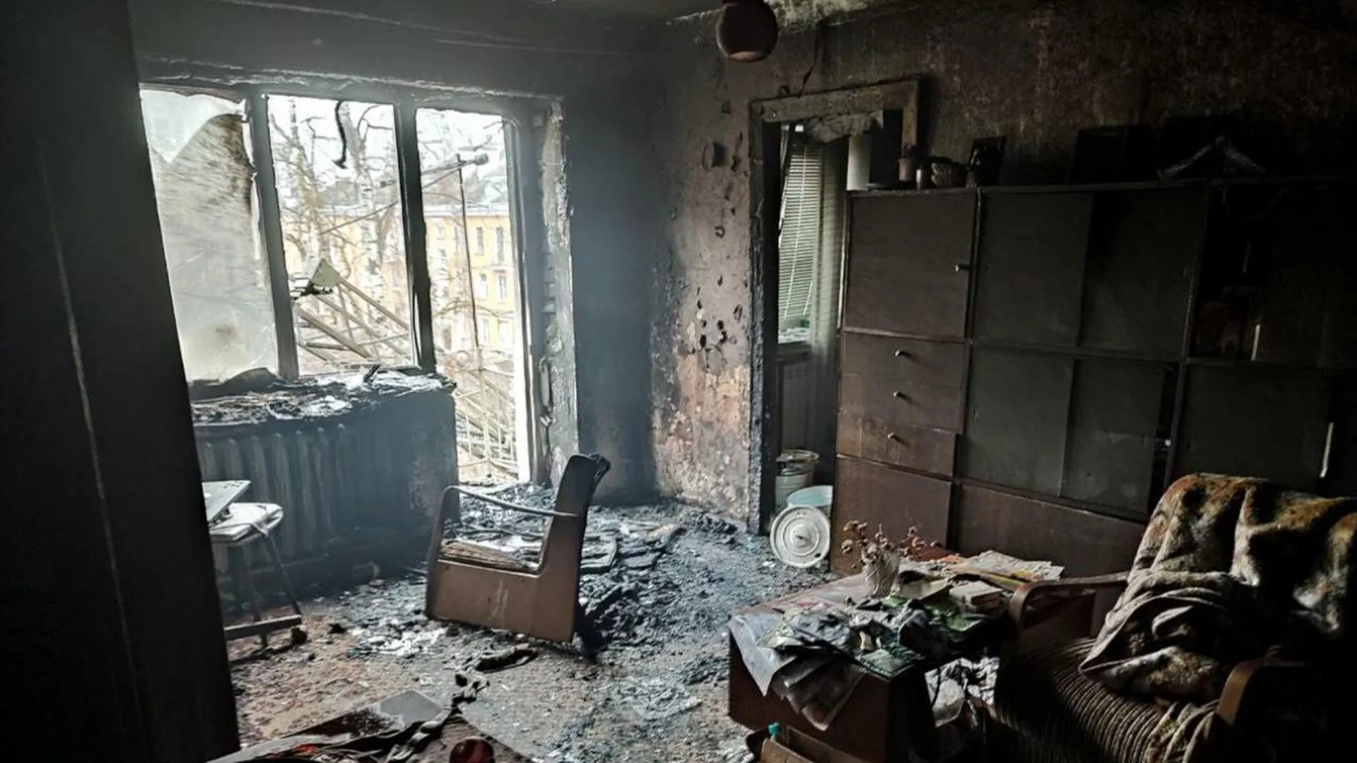 В Пскове пенсионерка погибла на пожаре из-за электрогрелки