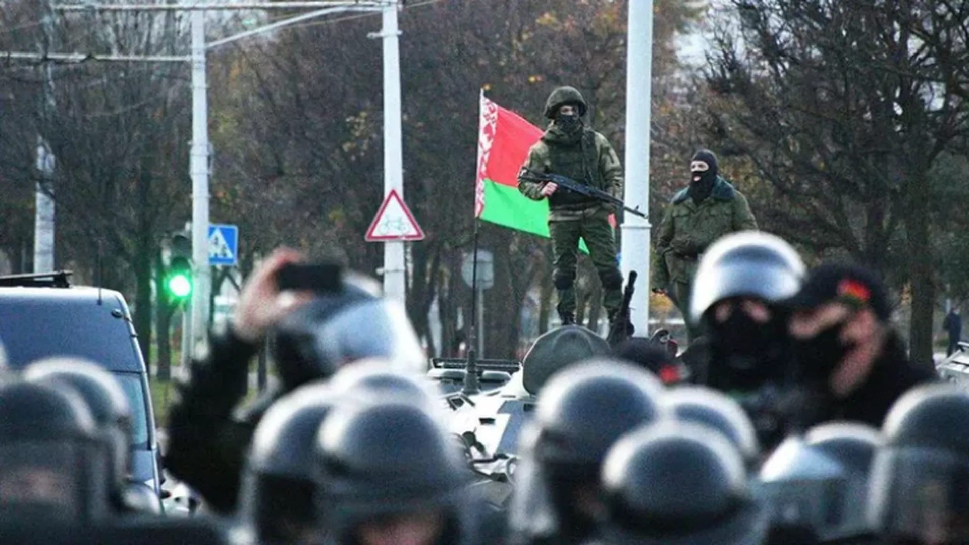 Более 300 человек задержаны в Минске за участие в акциях протеста