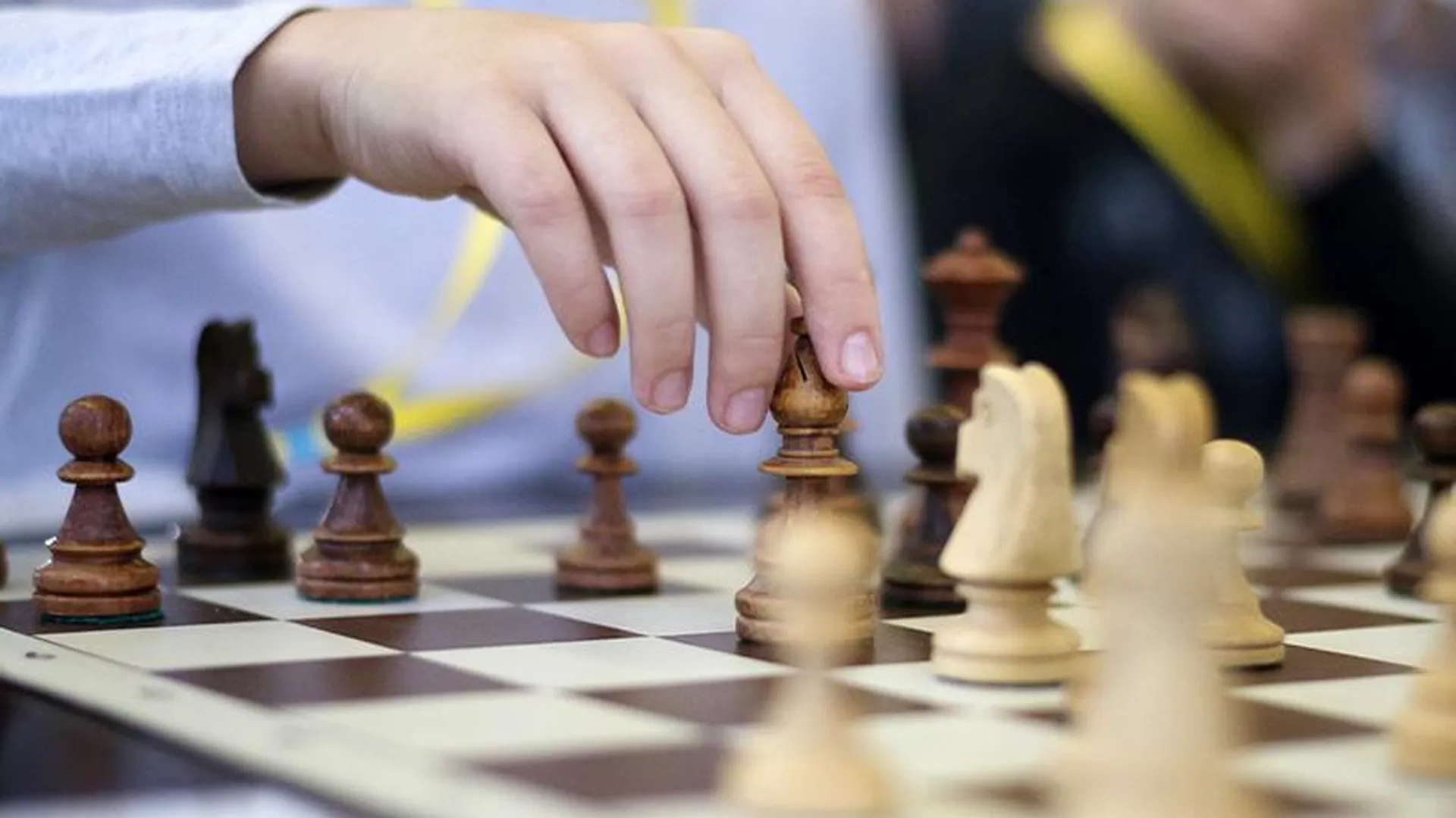 Сеанс одновременной игры в шахматы проведут на джазовом фестивале в Горках Ленинских