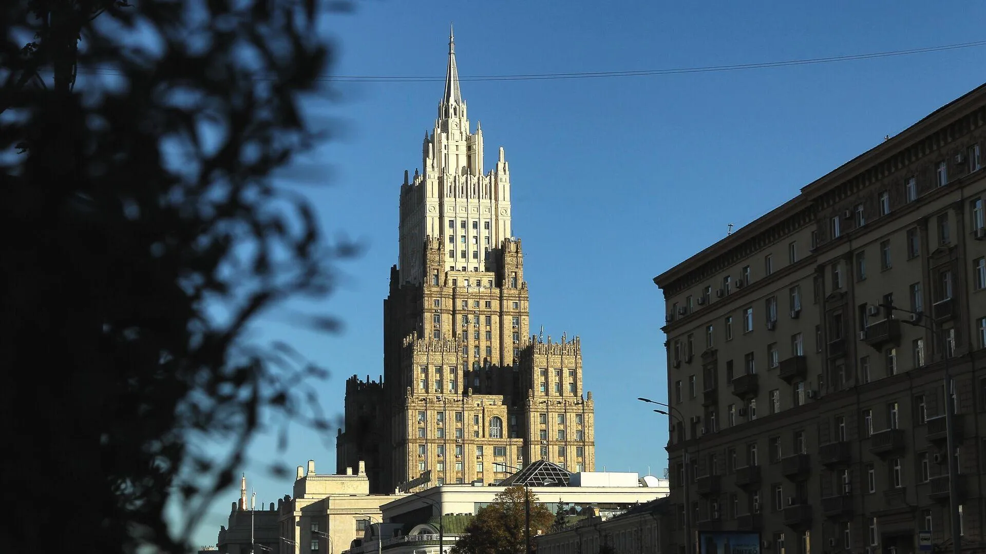 МИД России назвал заявления Армении об ОДКБ оскорбительными