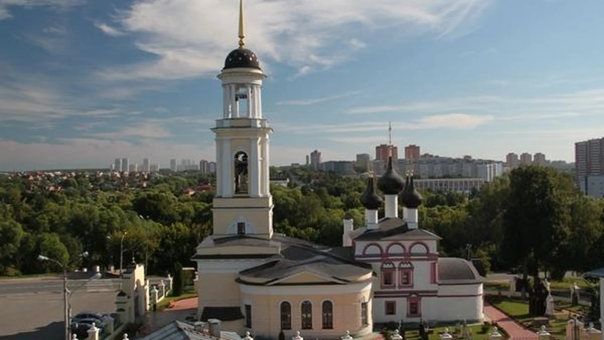 Чехов вошел в Топ-10 самых дешевых туристических мест России